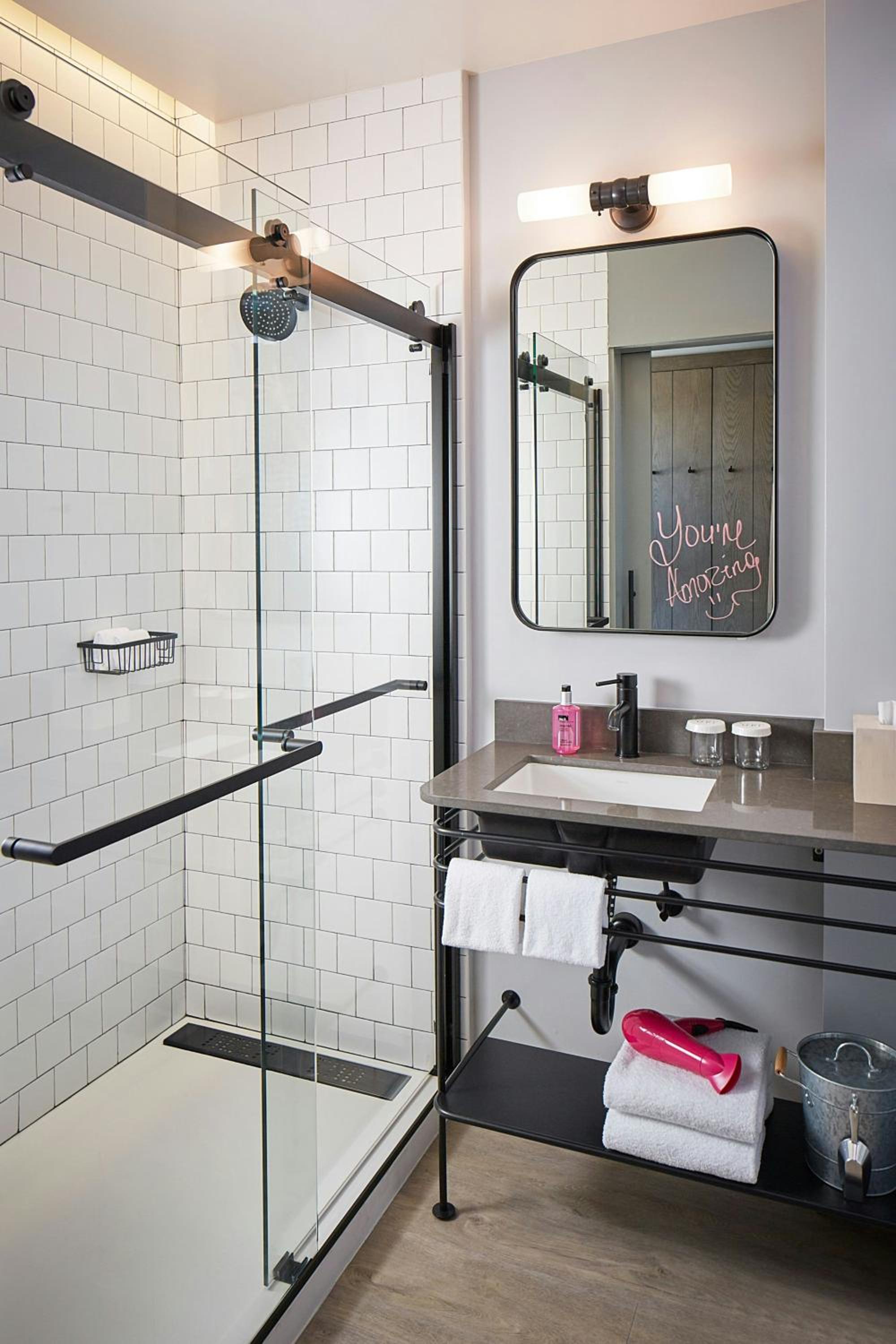 MOXY Denver Cherry Creek, Photo 8