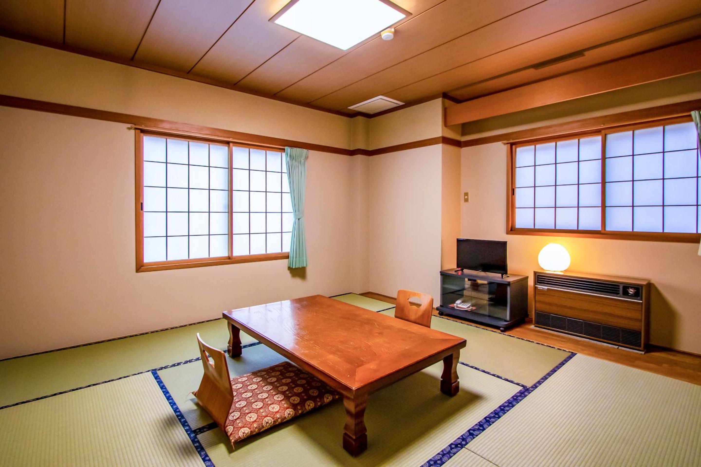 Japanese-Style Quadruple Room - Photo 3