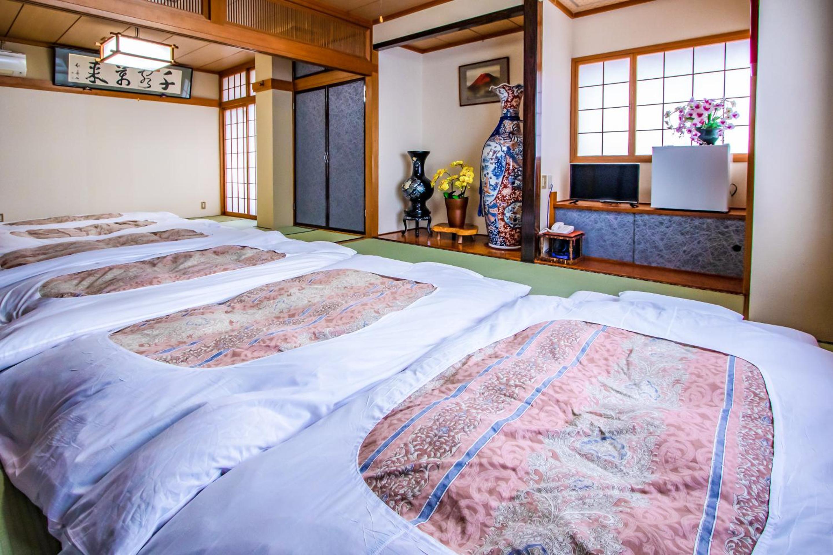 Japanese-Style Room - Photo 8