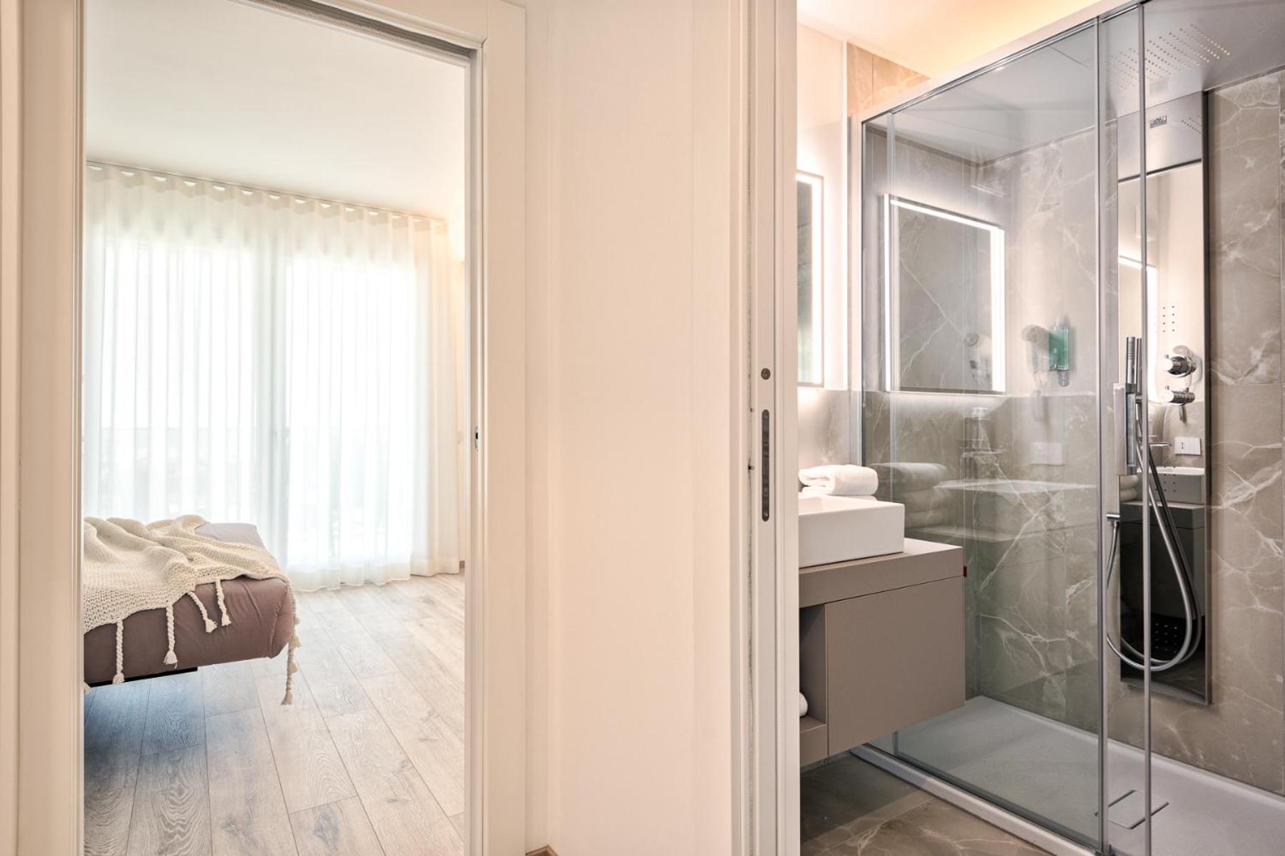 One-Bedroom Apartment - Photo 30