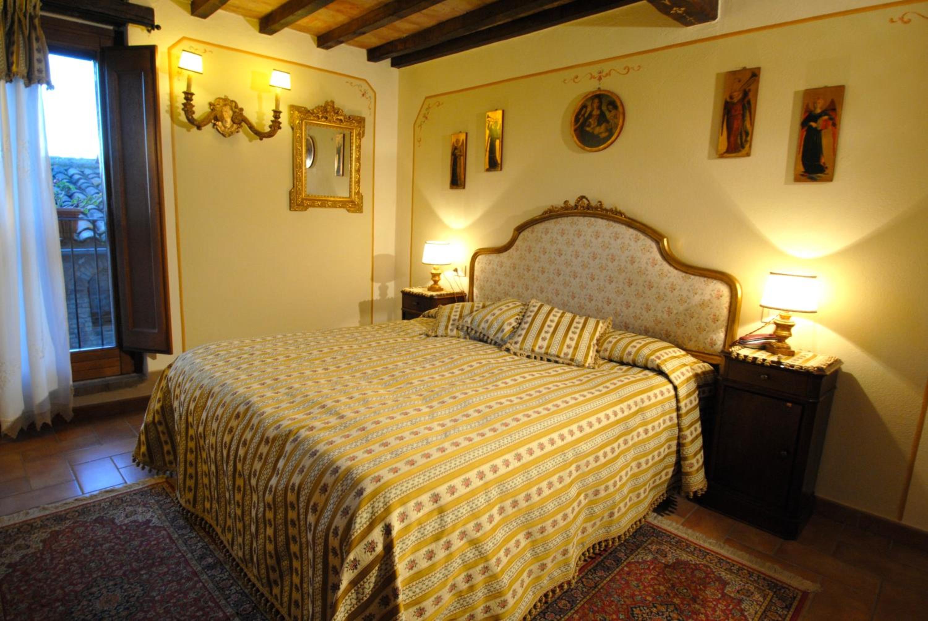 Deluxe Double Room - Photo 1