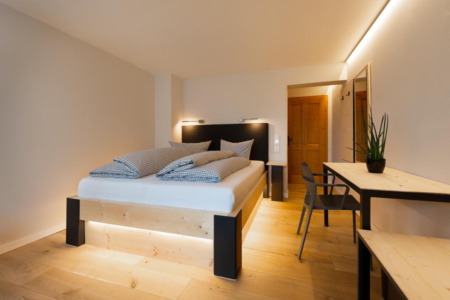 Double Room - Photo 5