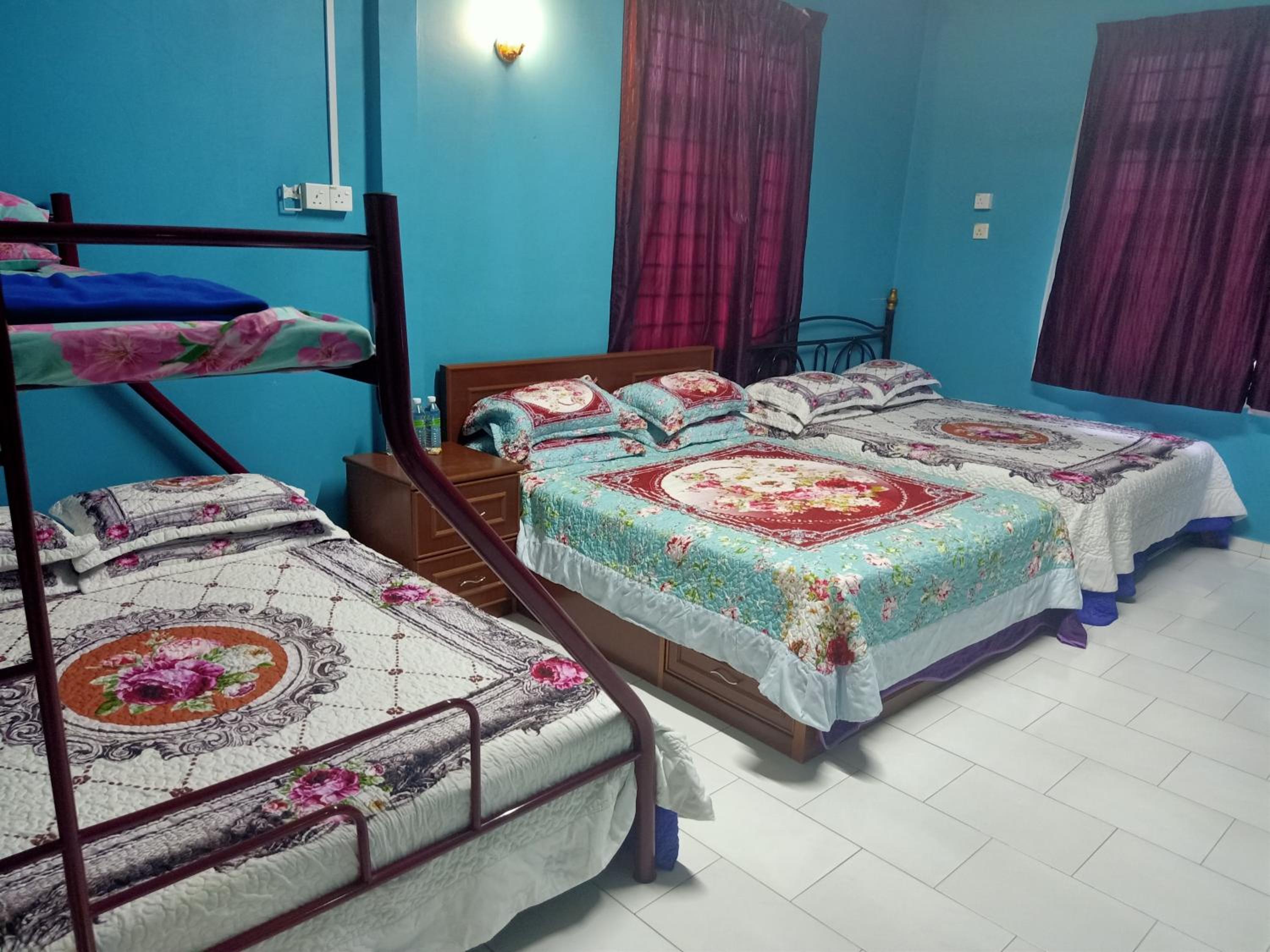 Triple Room with Balcony