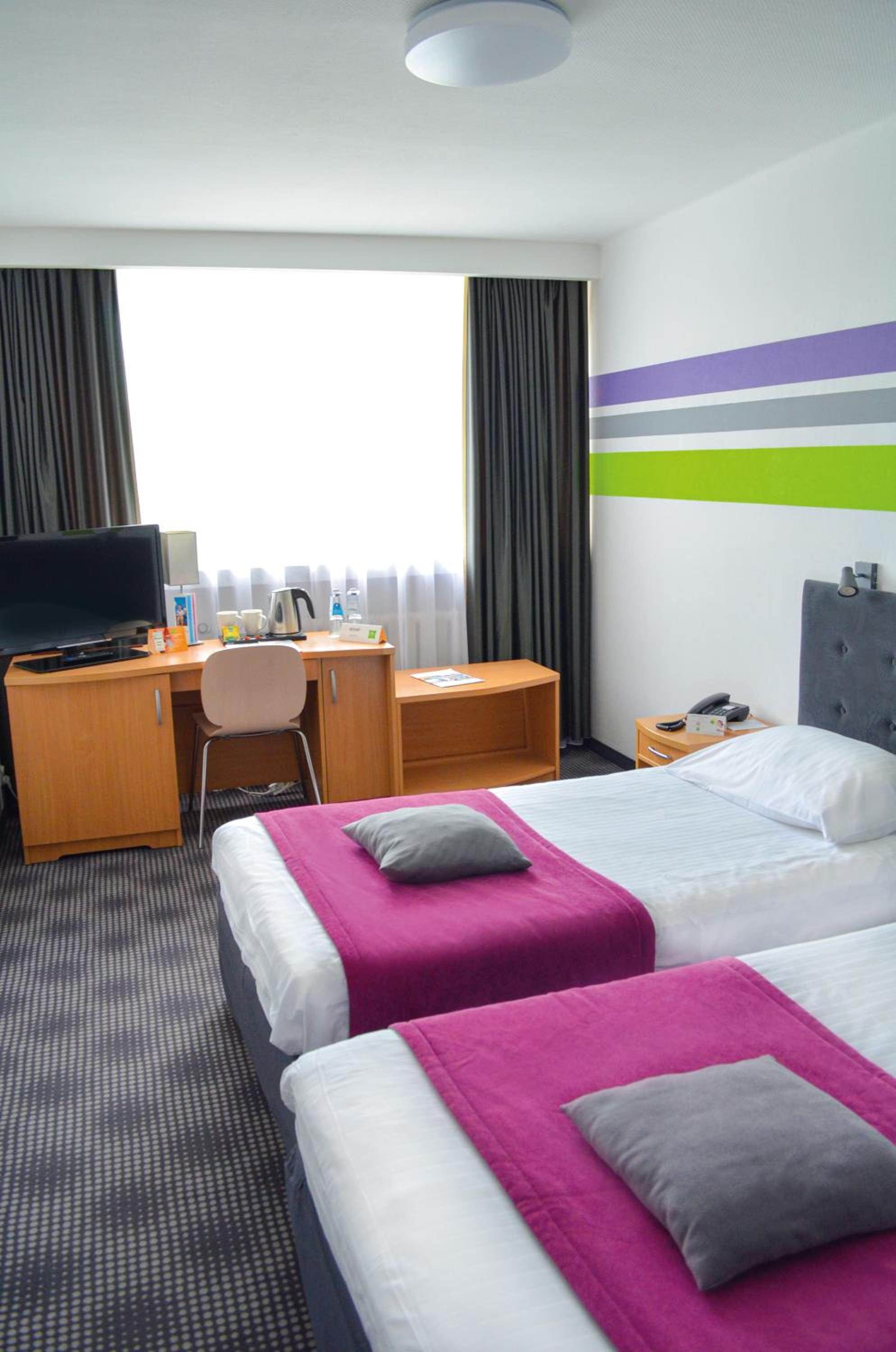 Superior Twin Room - Photo 6