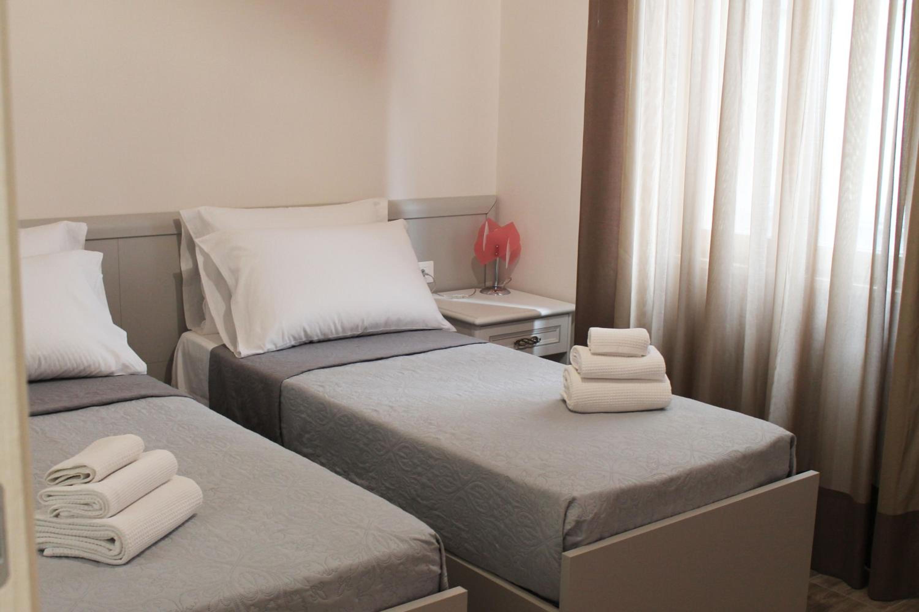 Budget Twin Room photo 1