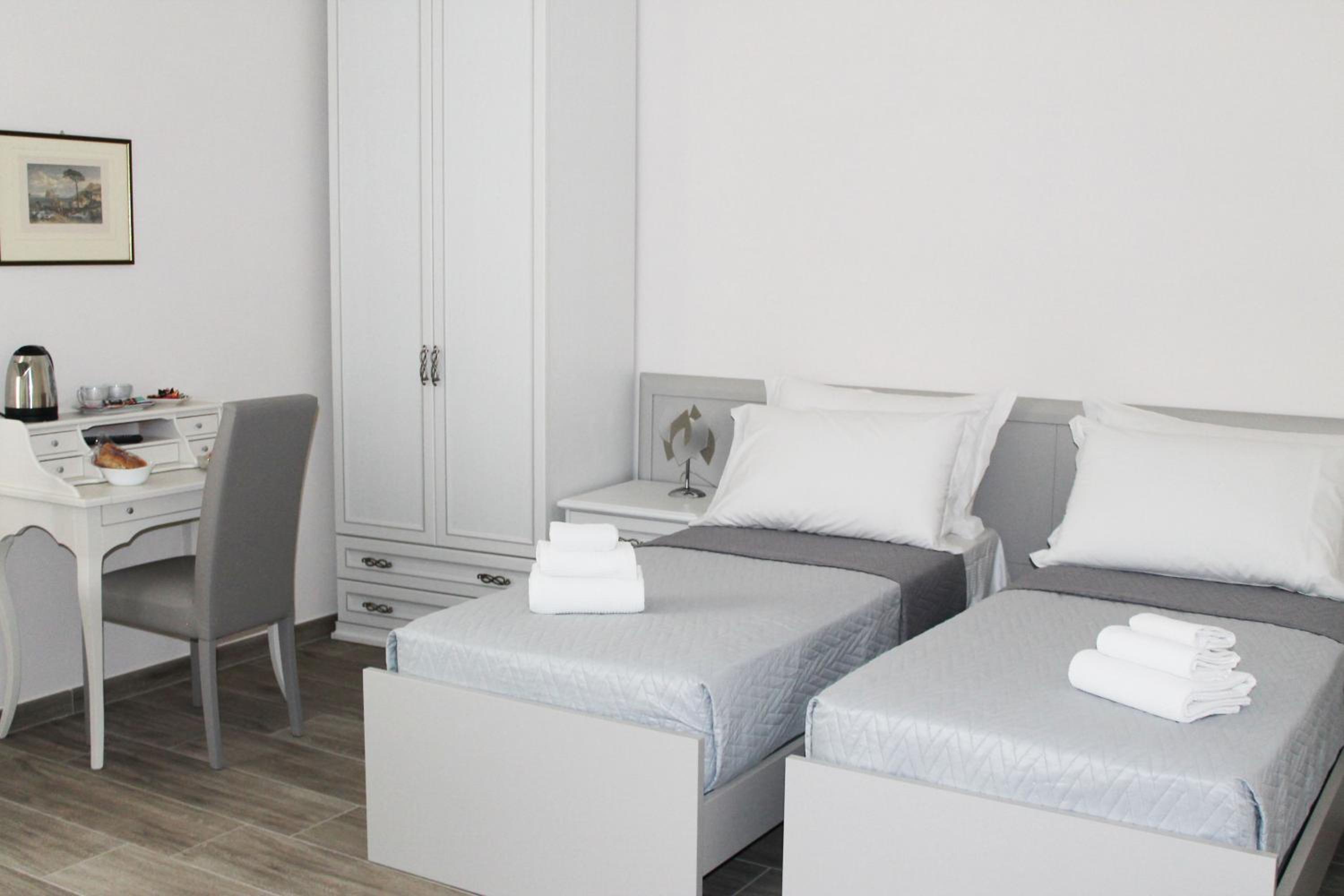 Comfort Triple Room with Shower photo 1