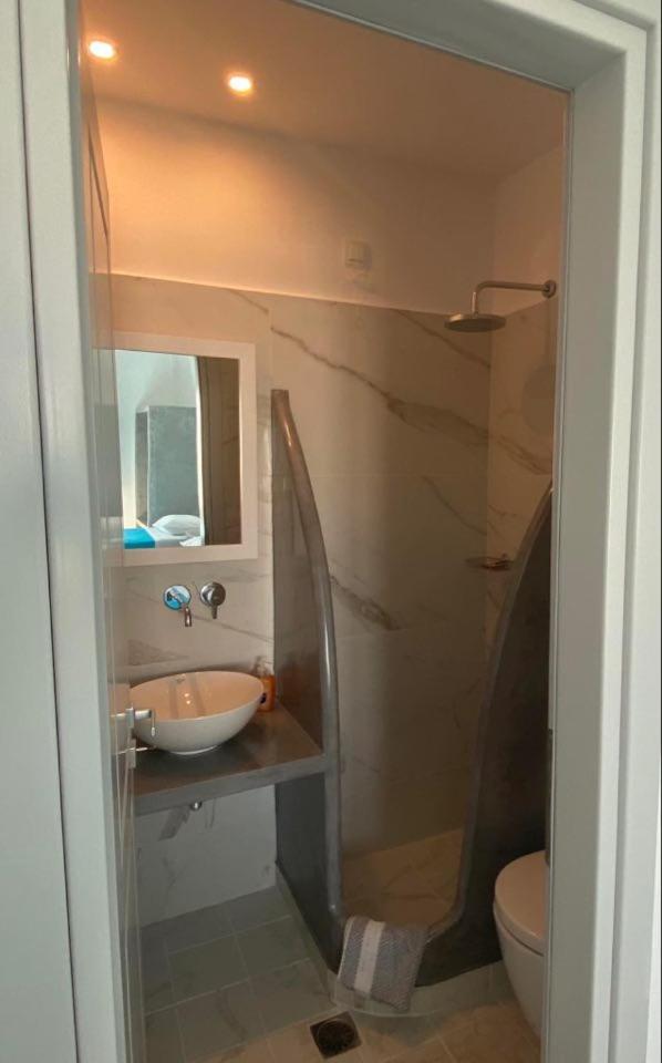 Triple Room with Sea View - Photo 2