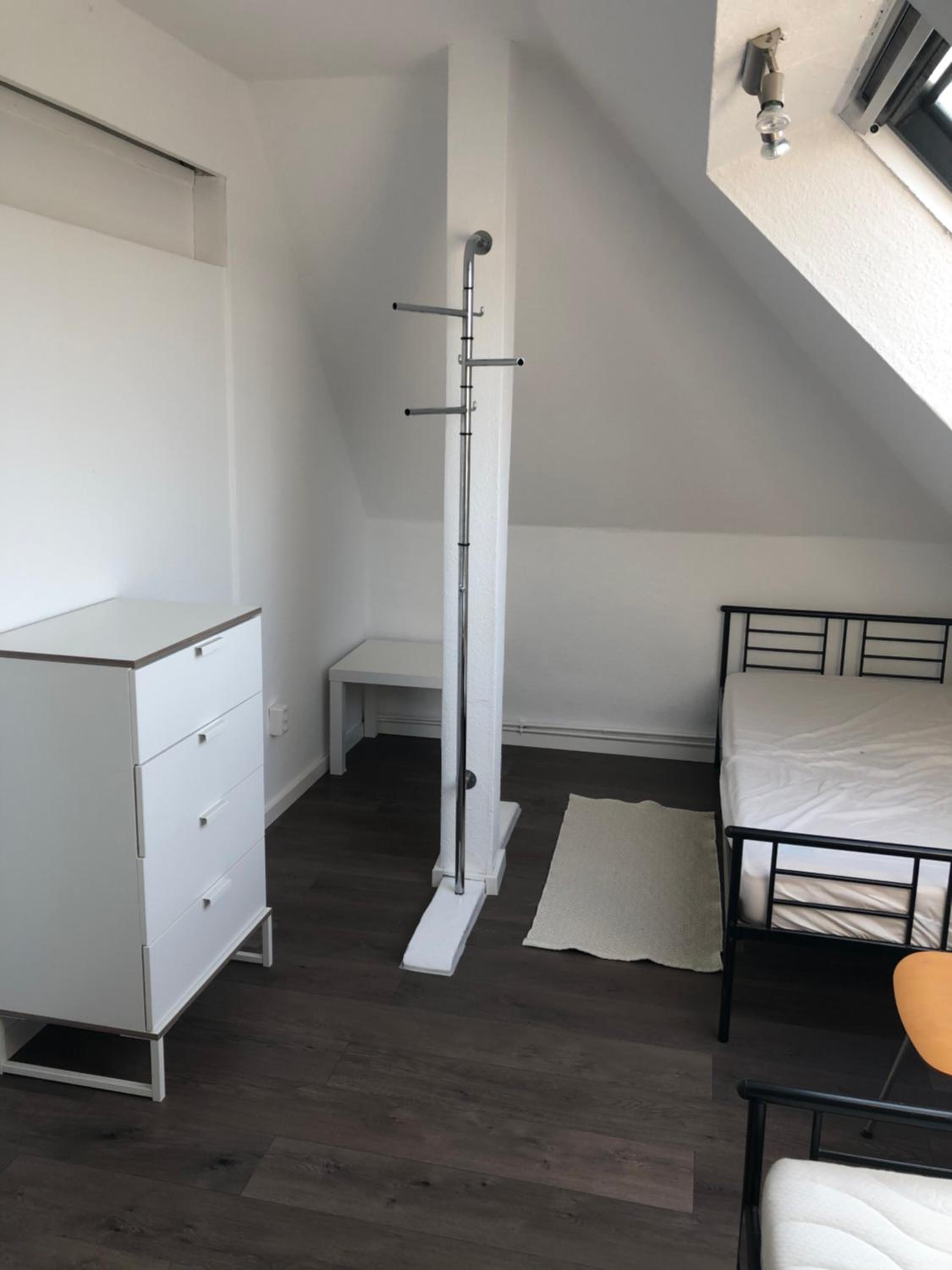Small Twin Room photo 2