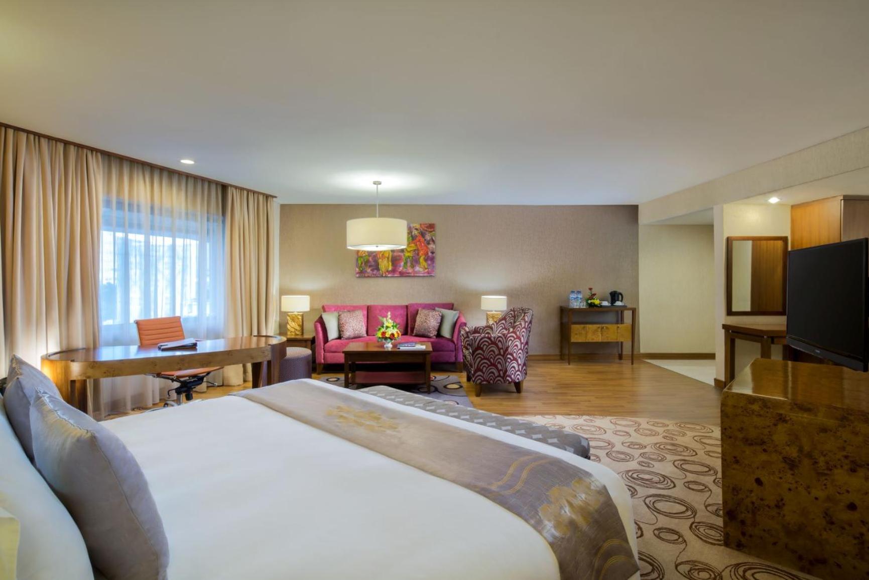 Superior Suite - Photo 2