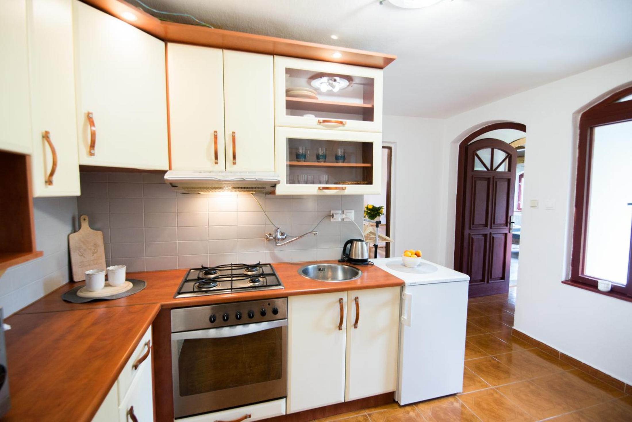 Four-Bedroom House - Photo 28