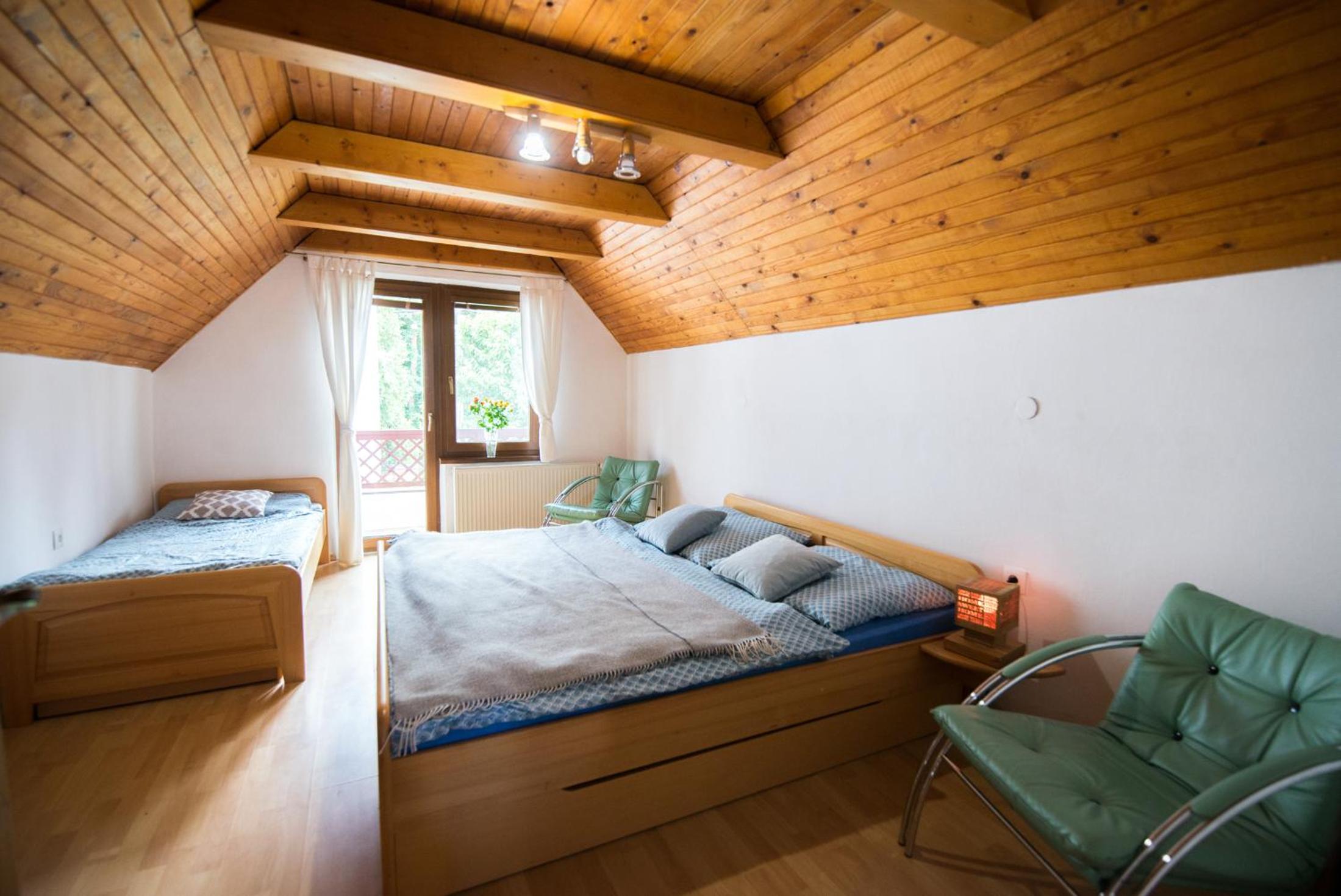 Four-Bedroom House - Photo 15