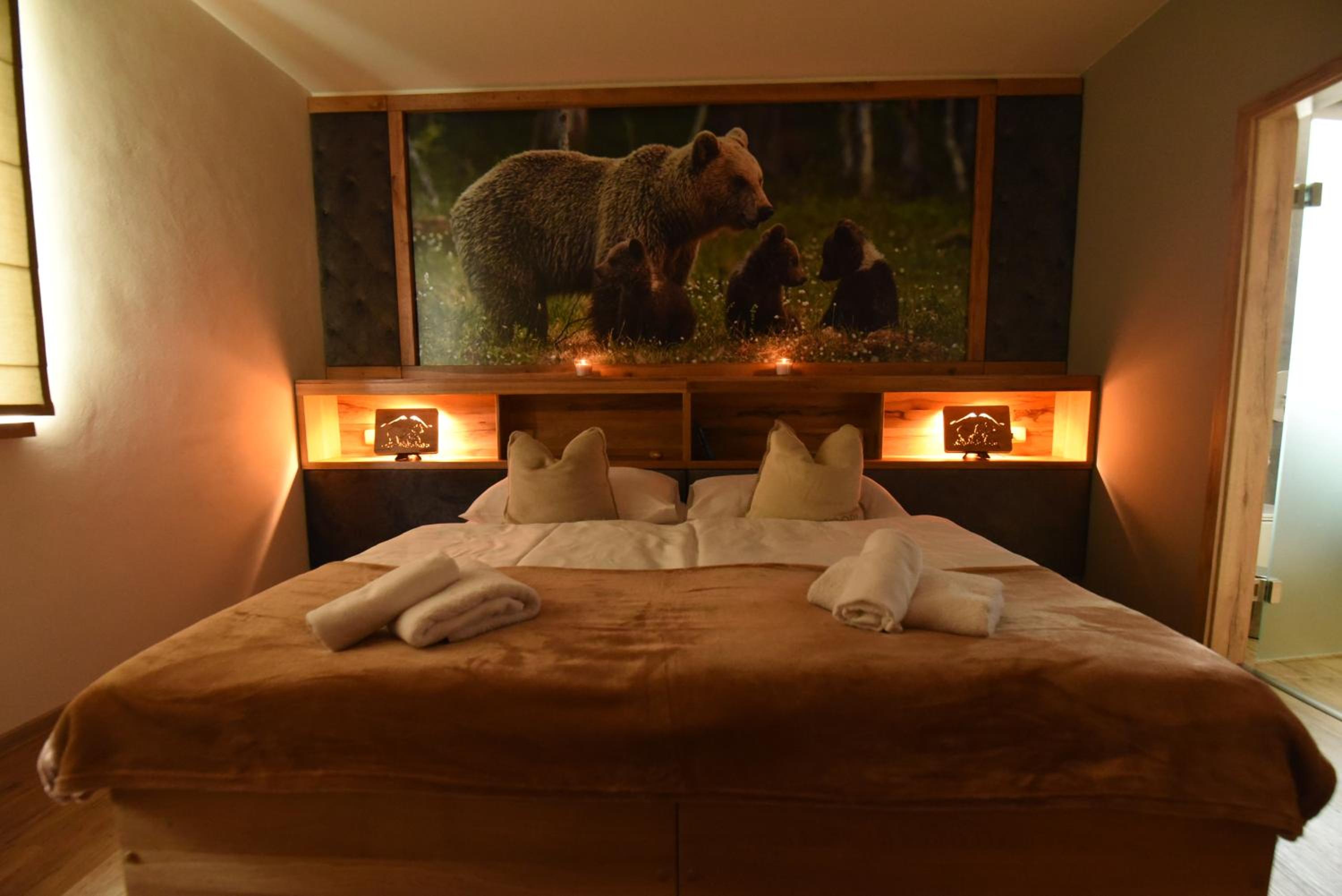 Deluxe Double or Twin Room photo 3