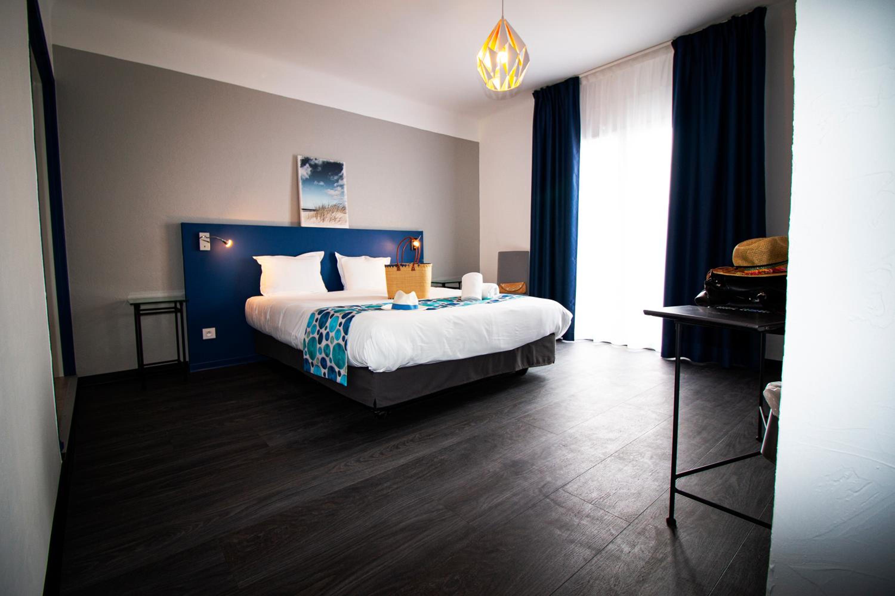 Superior Double Room - Photo 3