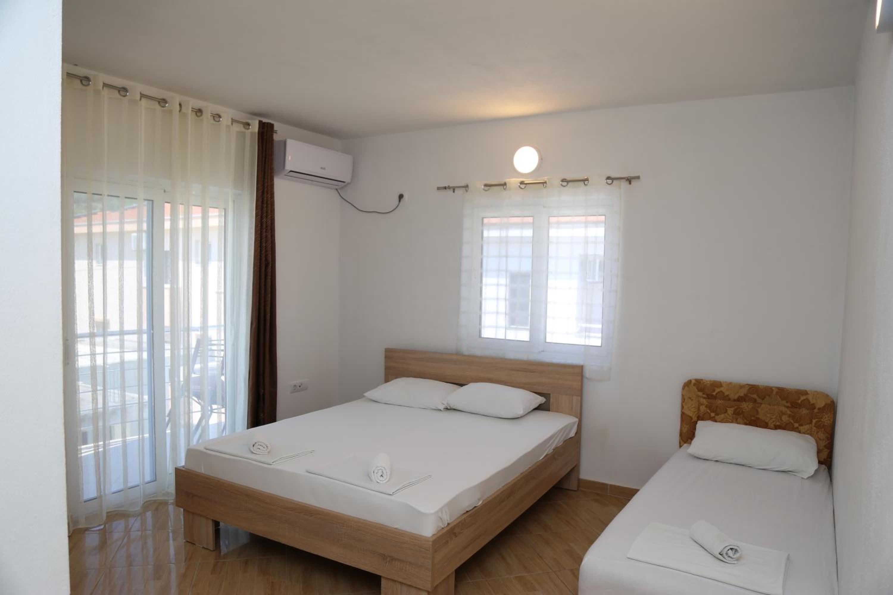 One Bedroom Apartment