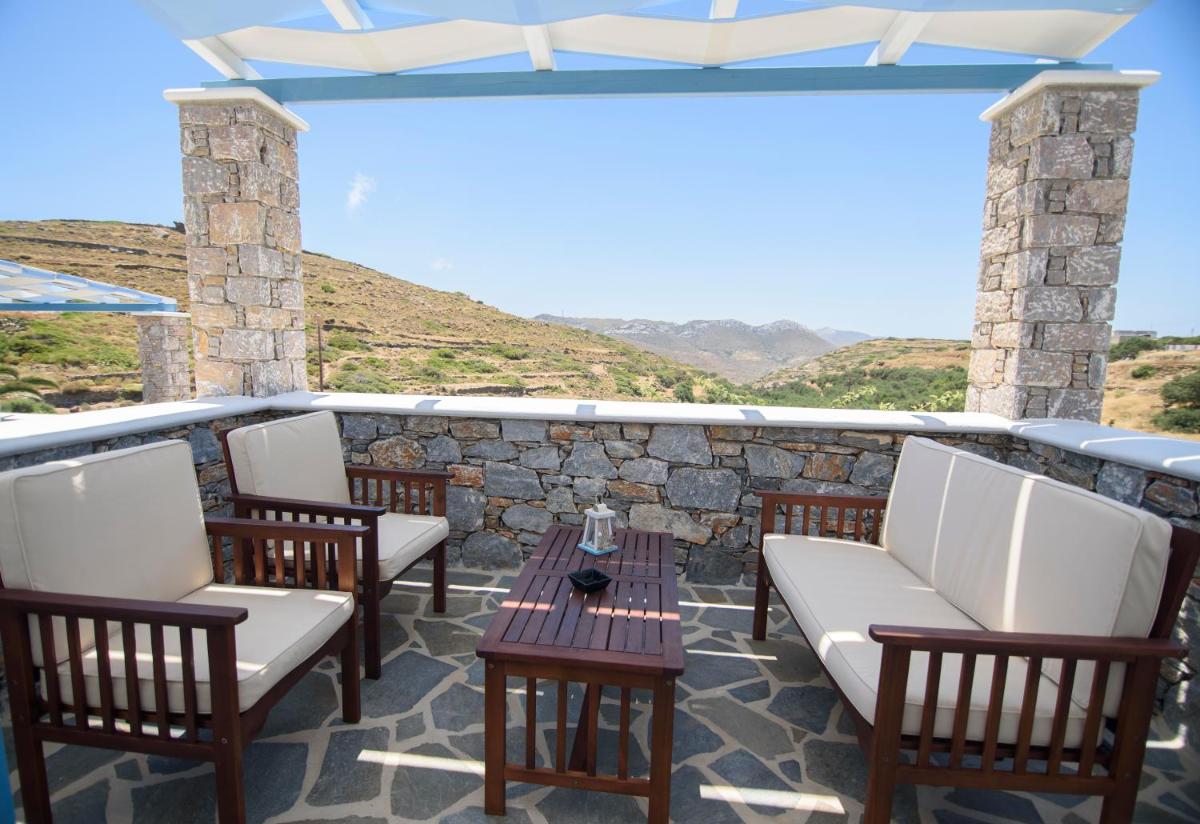 Apartment with Terrace photo 2