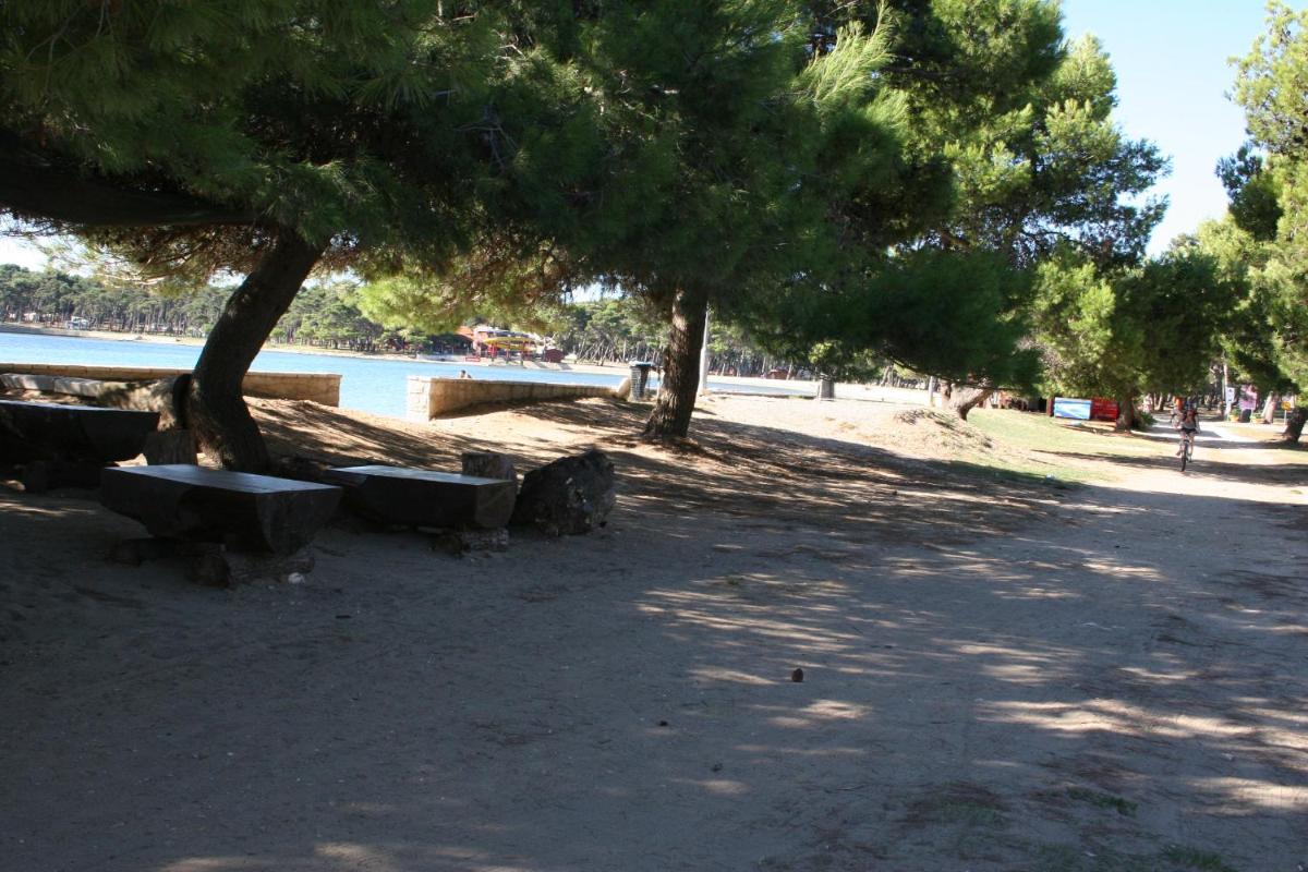 Apartment with Sea View - Photo 13
