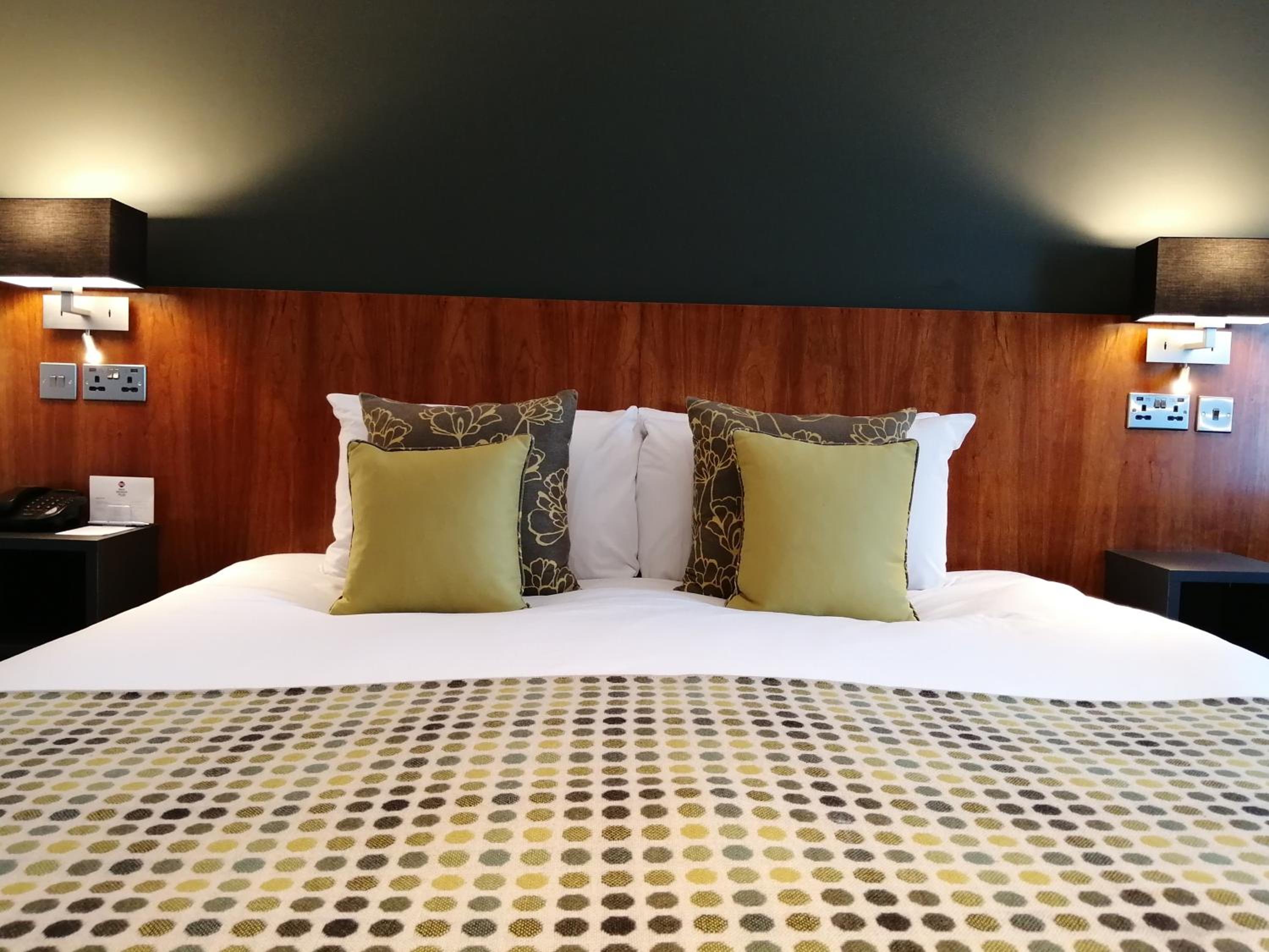 Double Room - Disability Access photo 3