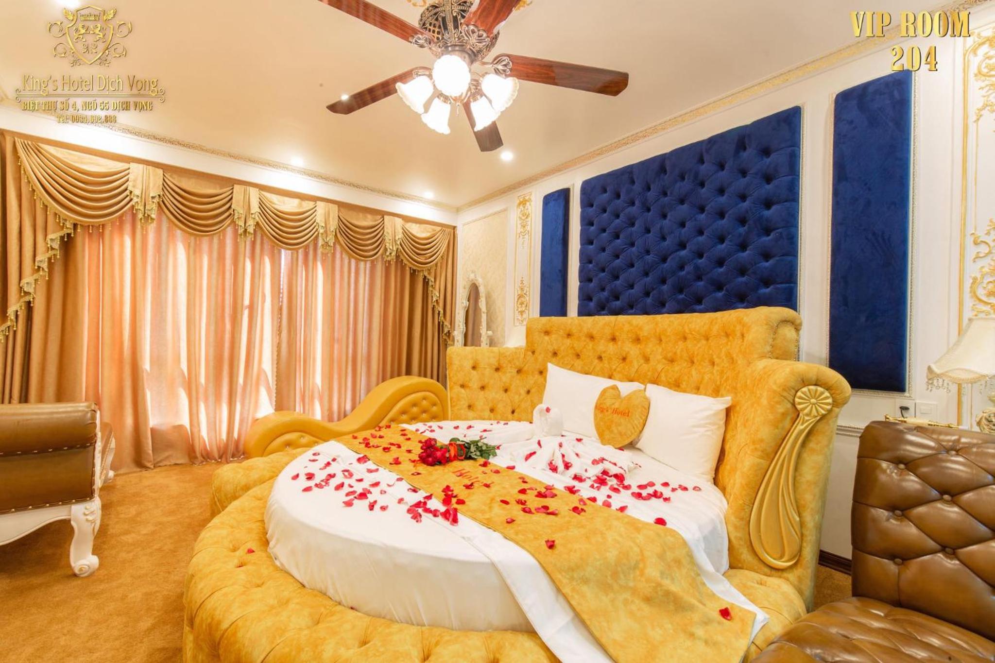 King Suite with Spa Bath