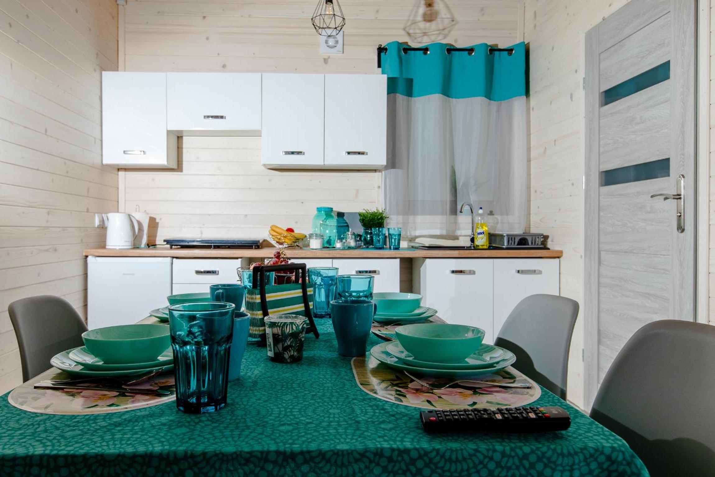 Two-Bedroom House - Photo 11