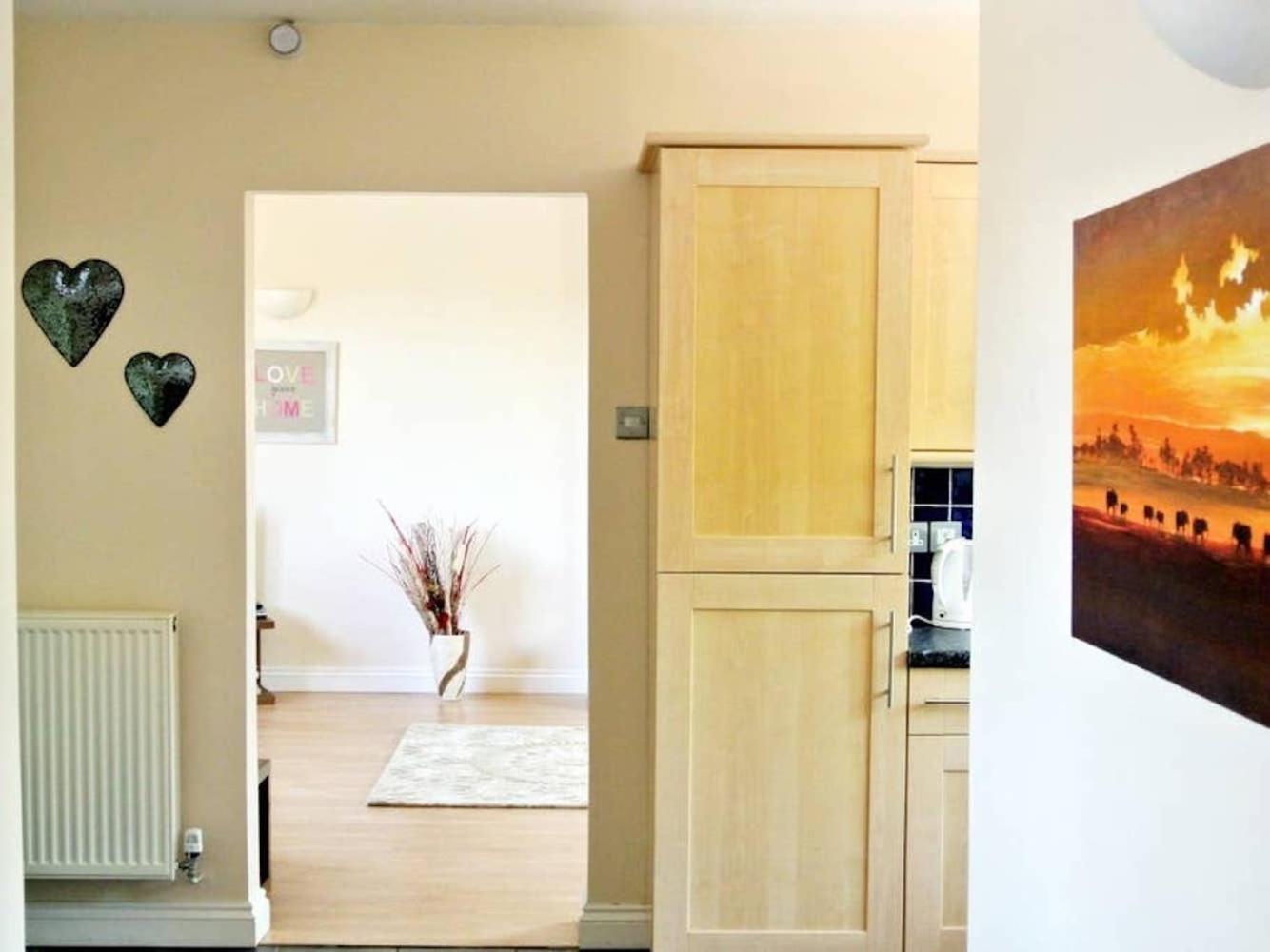 Two-Bedroom House - Photo 40