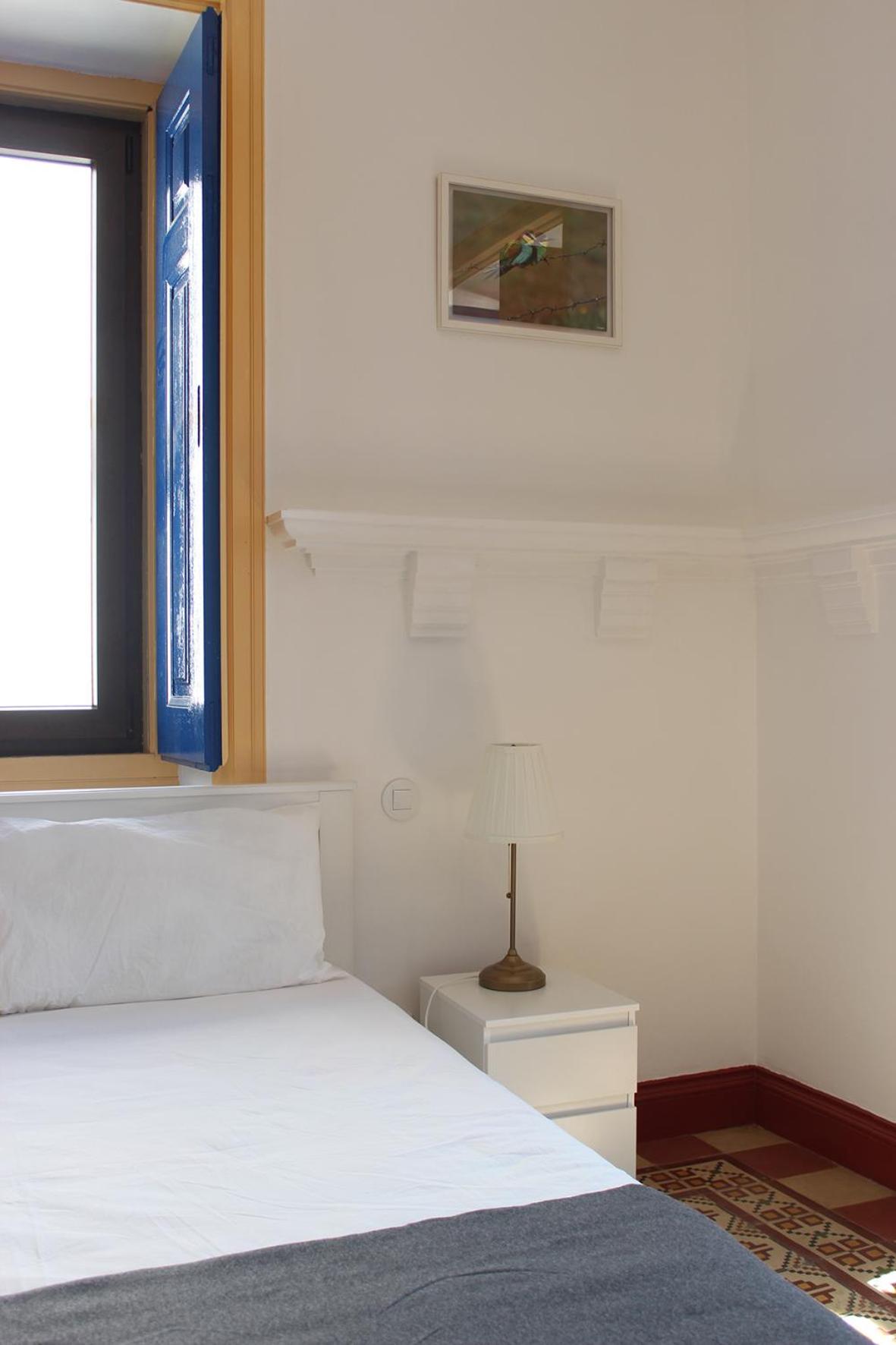 Triple Room with Private Bathroom photo 2