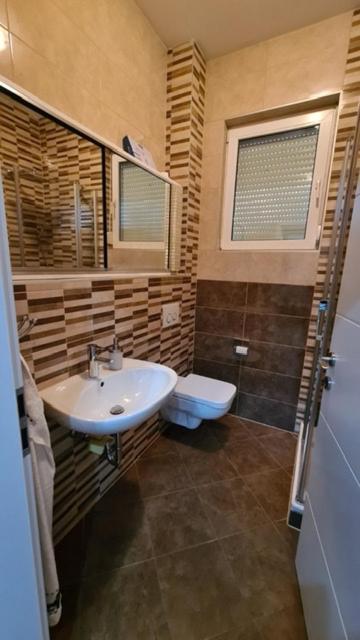 Two-Bedroom Villa - Photo 15