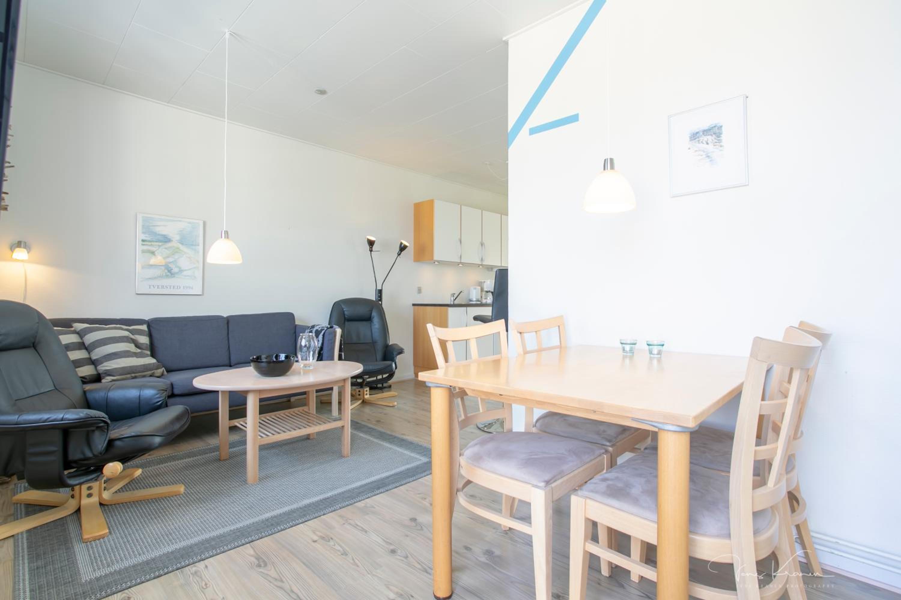 Two-Bedroom Apartment (4+2 Adults) - Photo 6