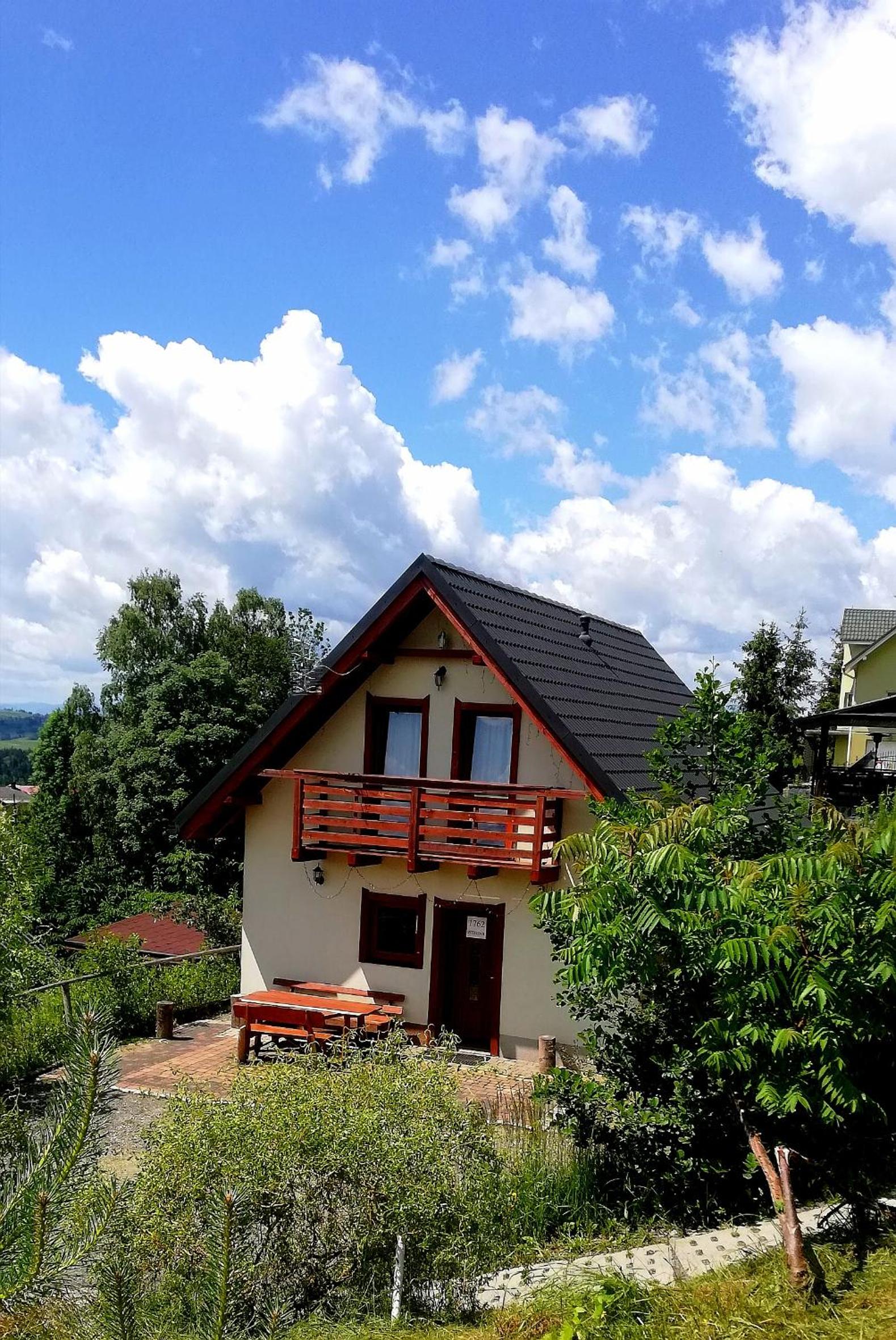 Two-Bedroom Chalet (Twin House D) photo 2