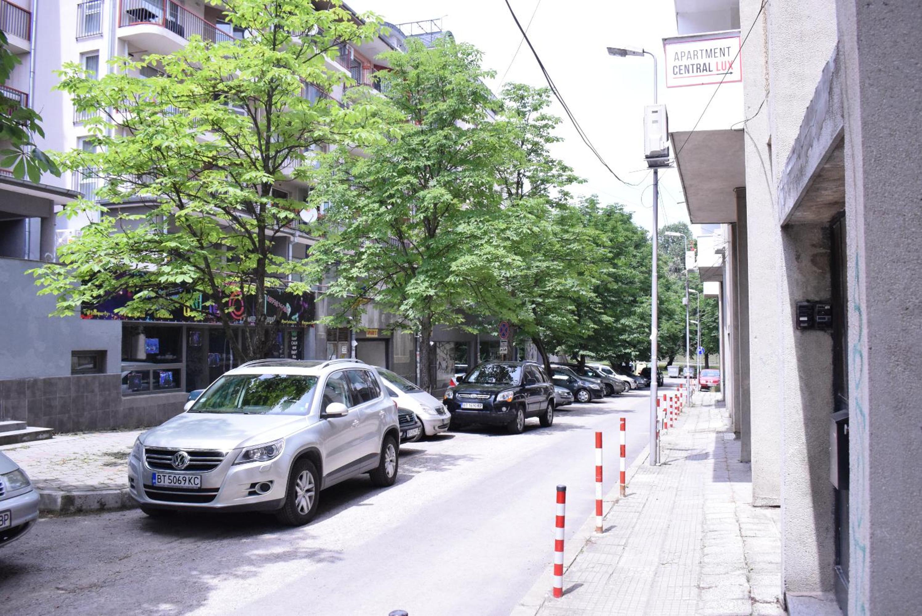 Apartment - Photo 4