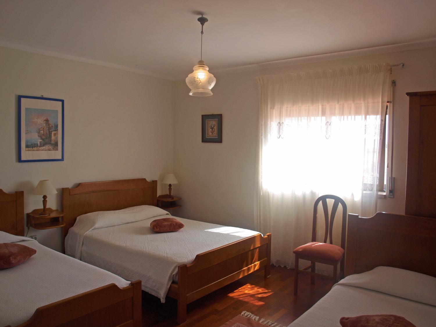 Quadruple Room - Photo 1