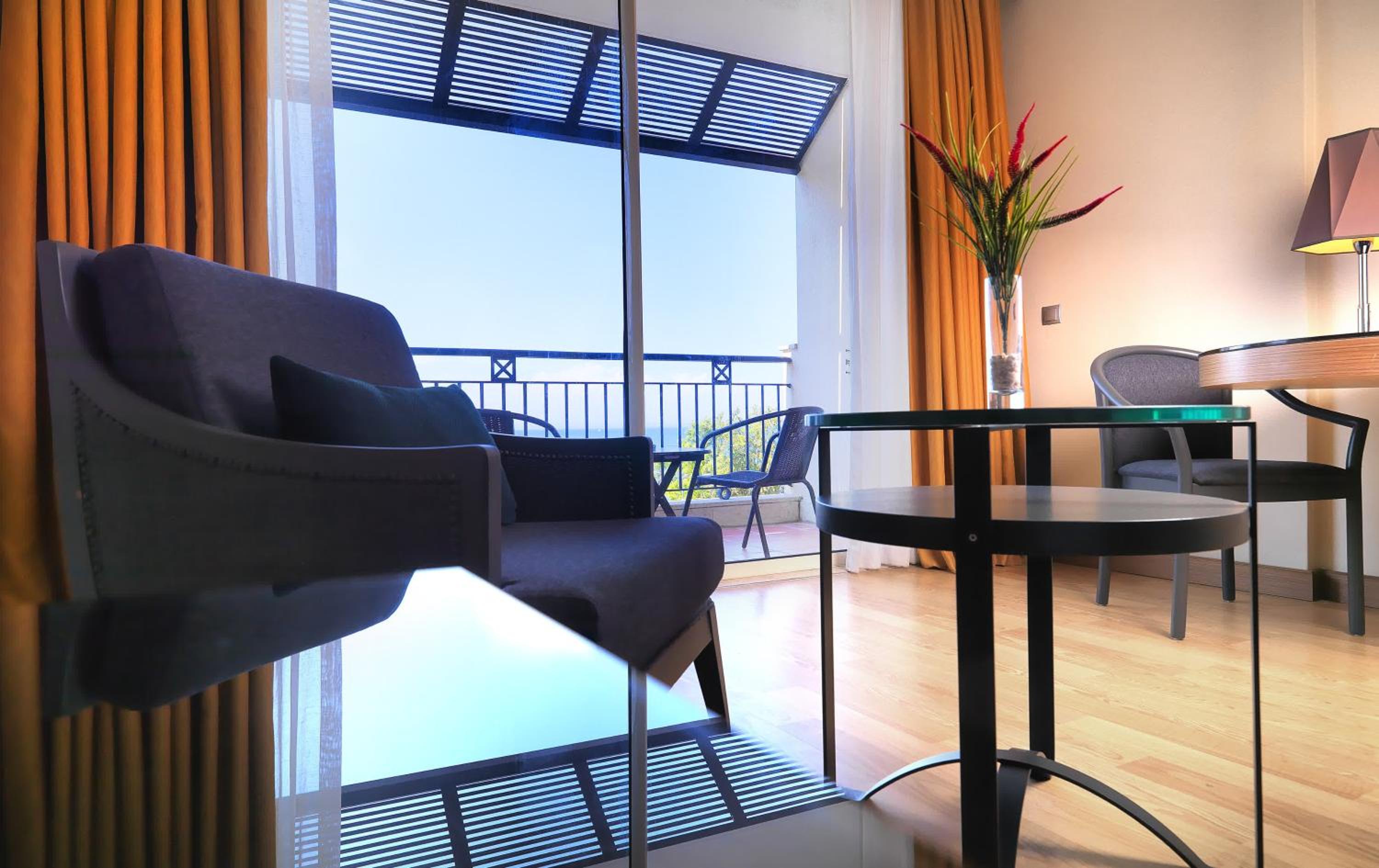 Standard Double or Twin Room - Photo 4
