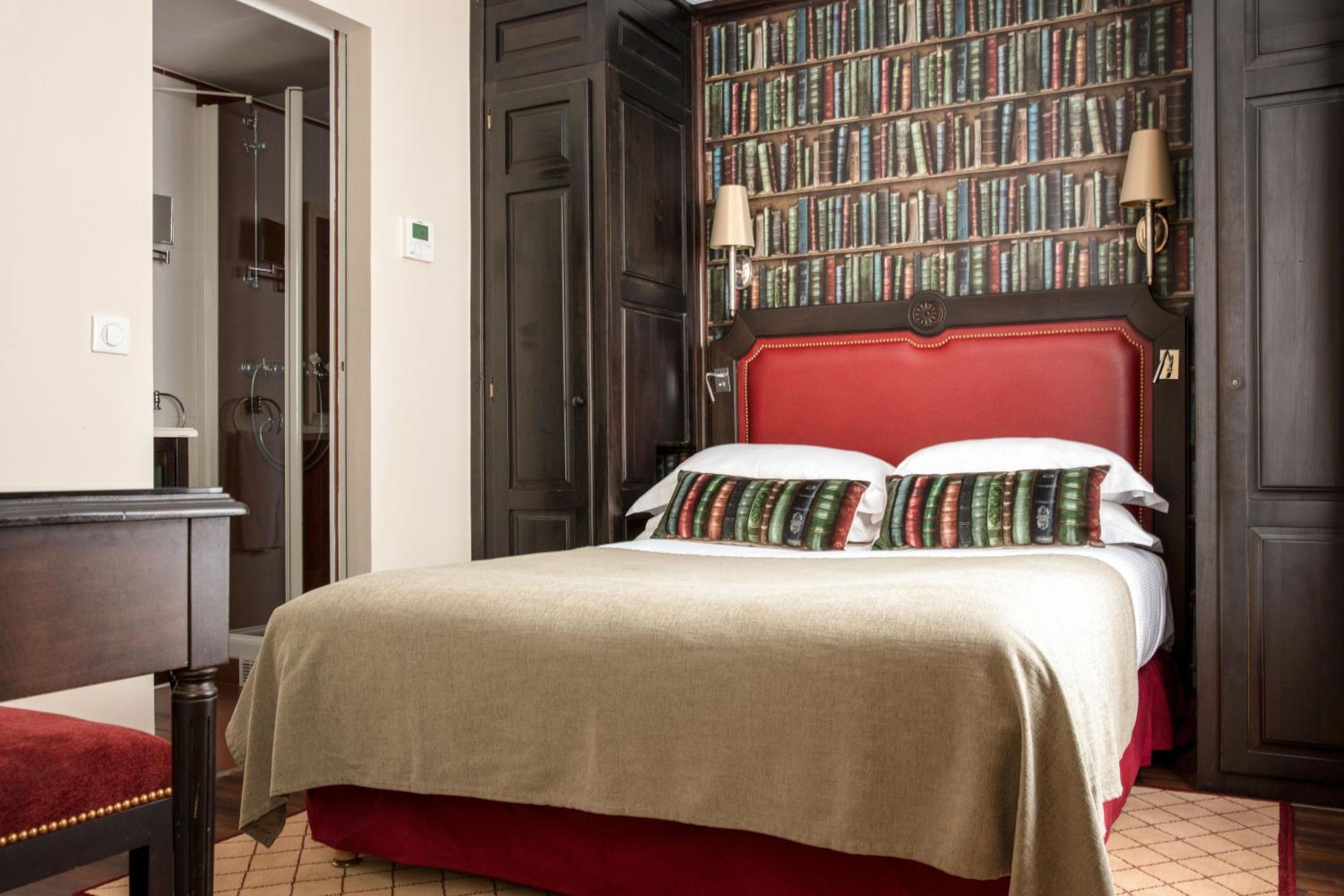 Cozy Double Room