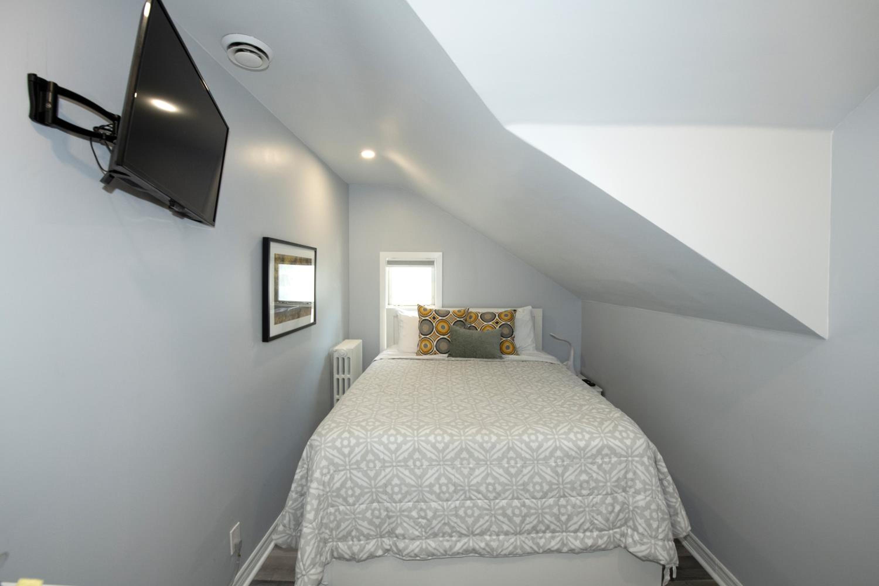 Double Room with Private External Bathroom photo 2