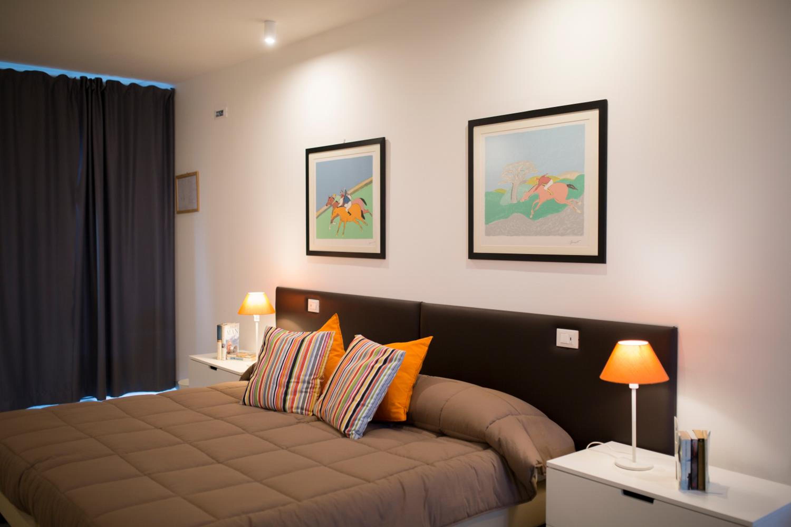 Family Room photo 2