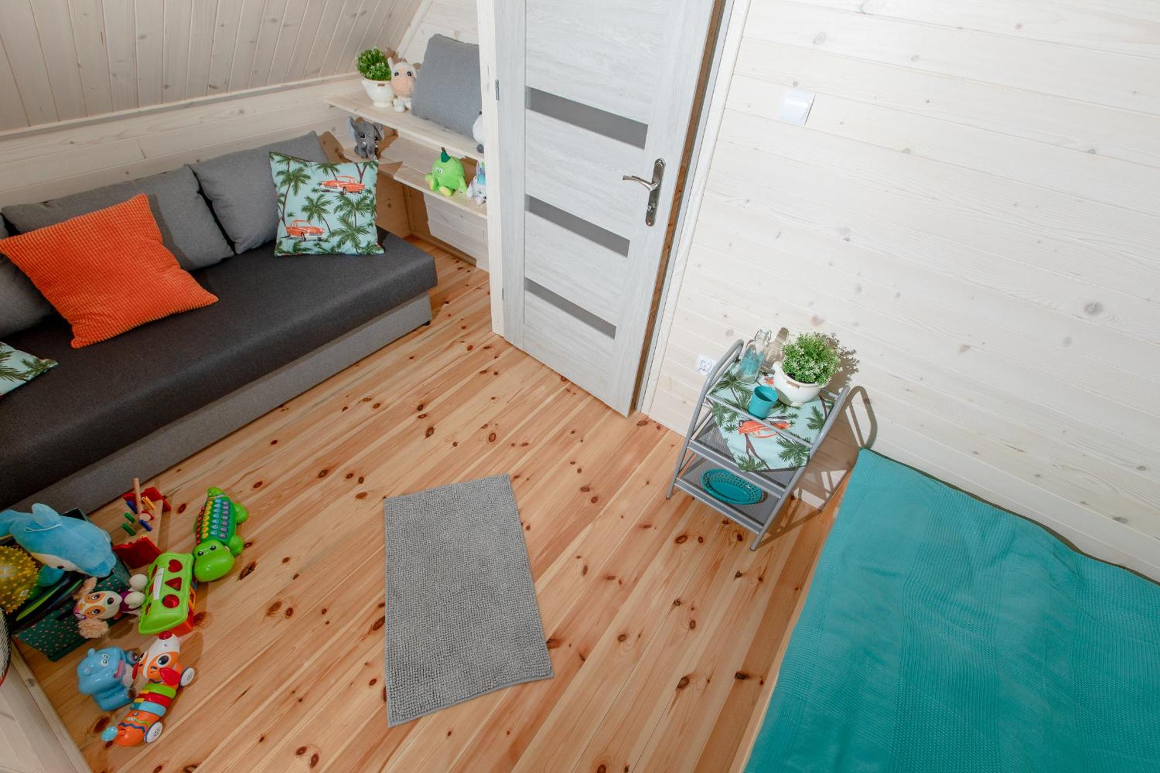 Two-Bedroom House - Photo 19