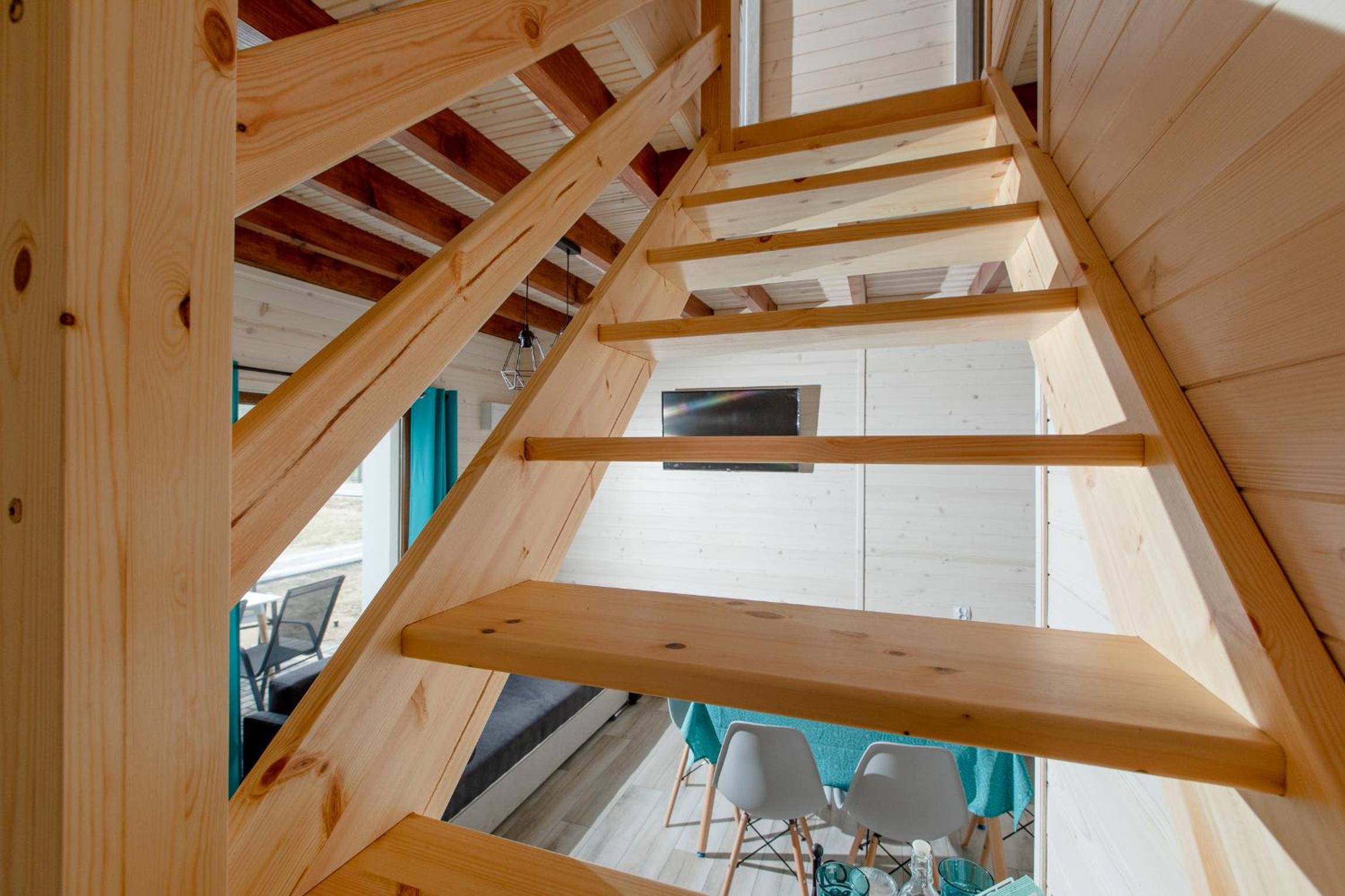 Two-Bedroom House - Photo 24