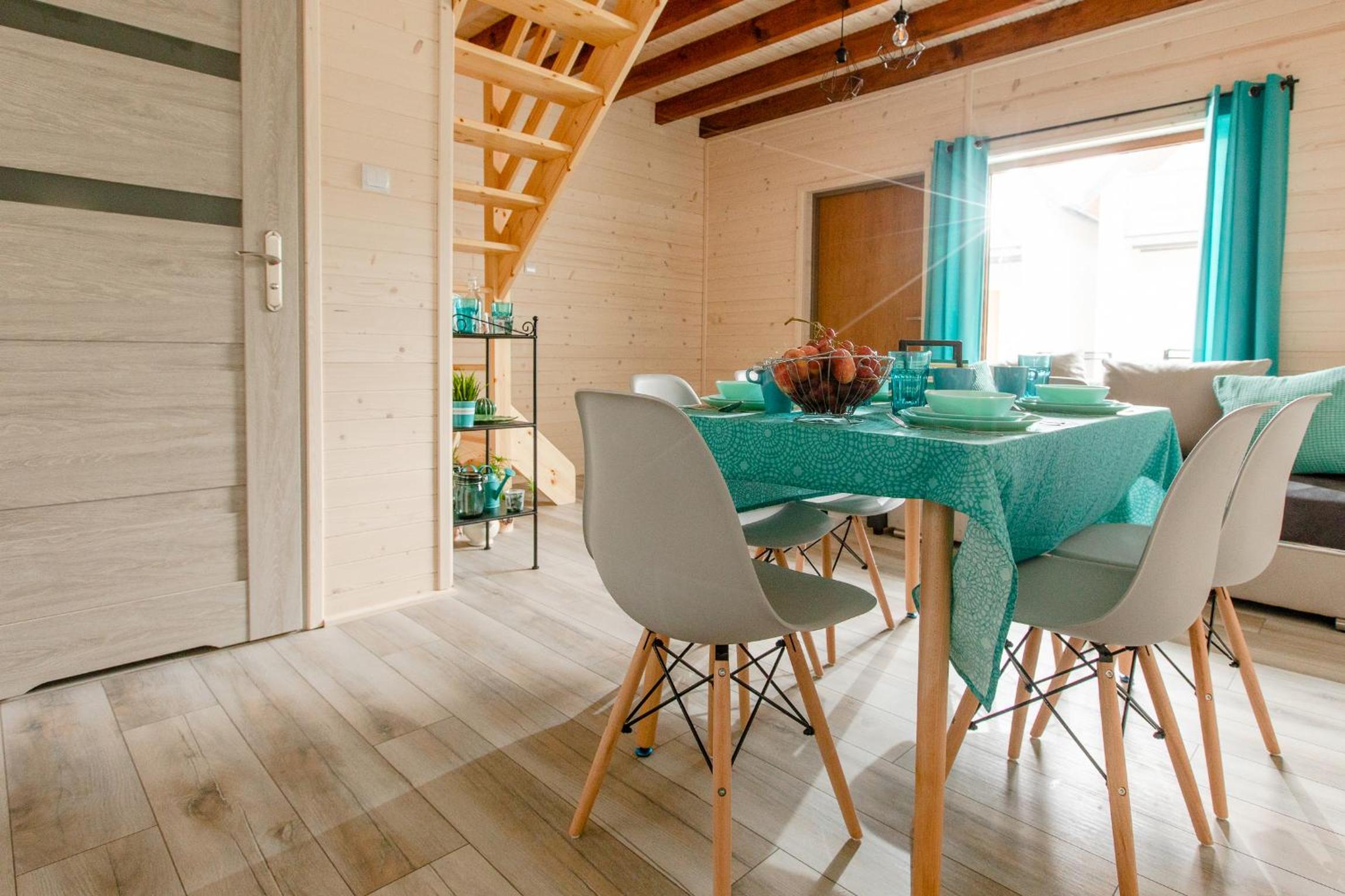 Two-Bedroom House - Photo 21