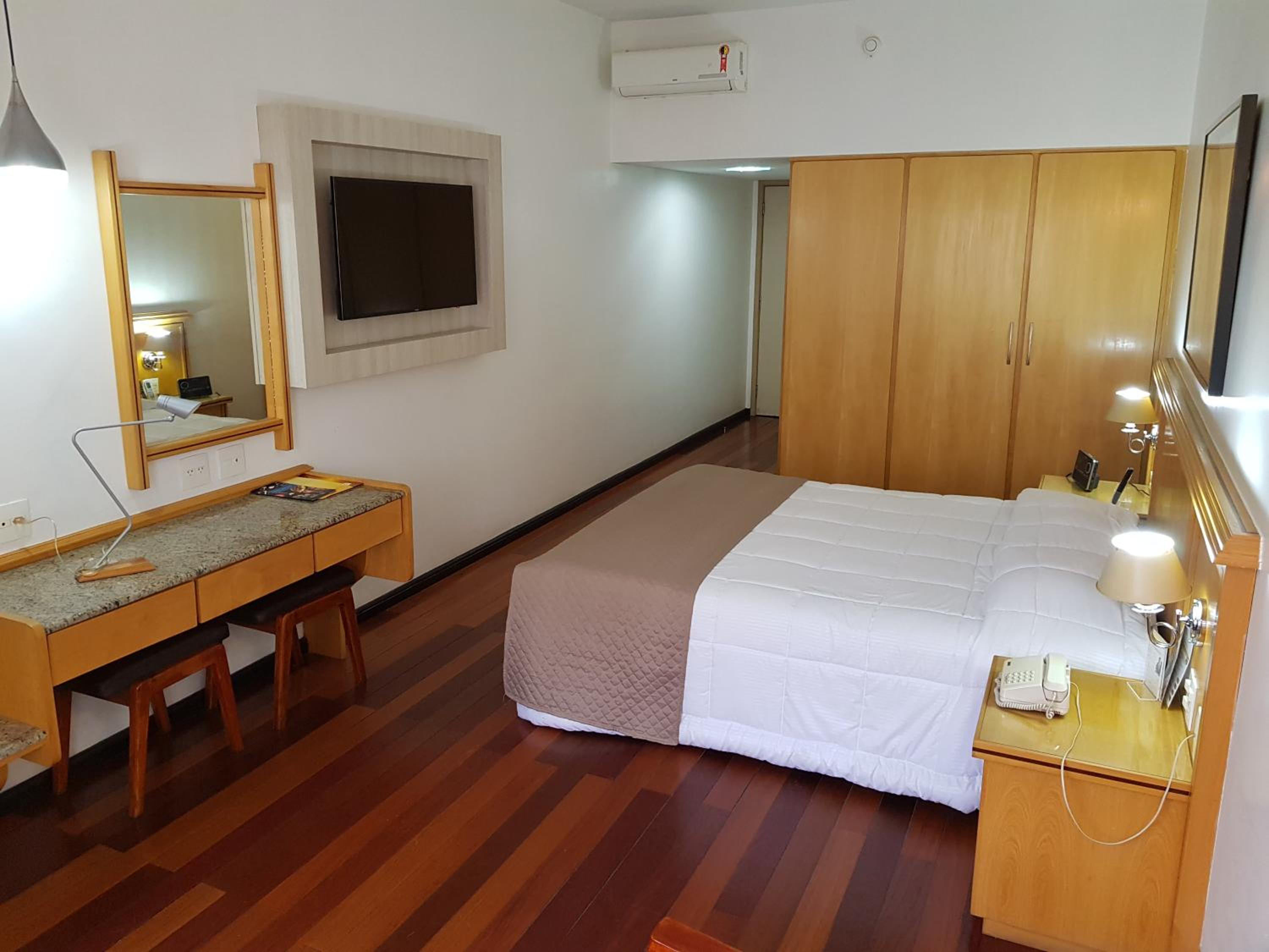 Deluxe Queen Room photo 1