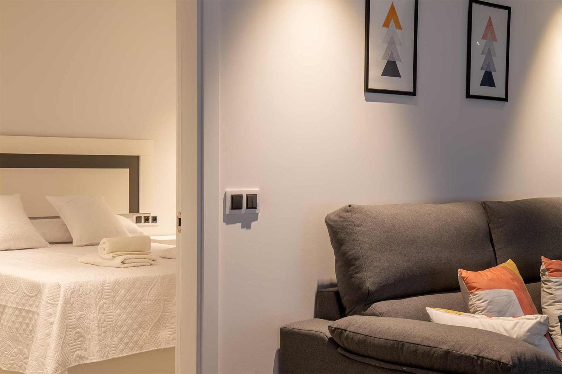 One-Bedroom Apartment photo 2