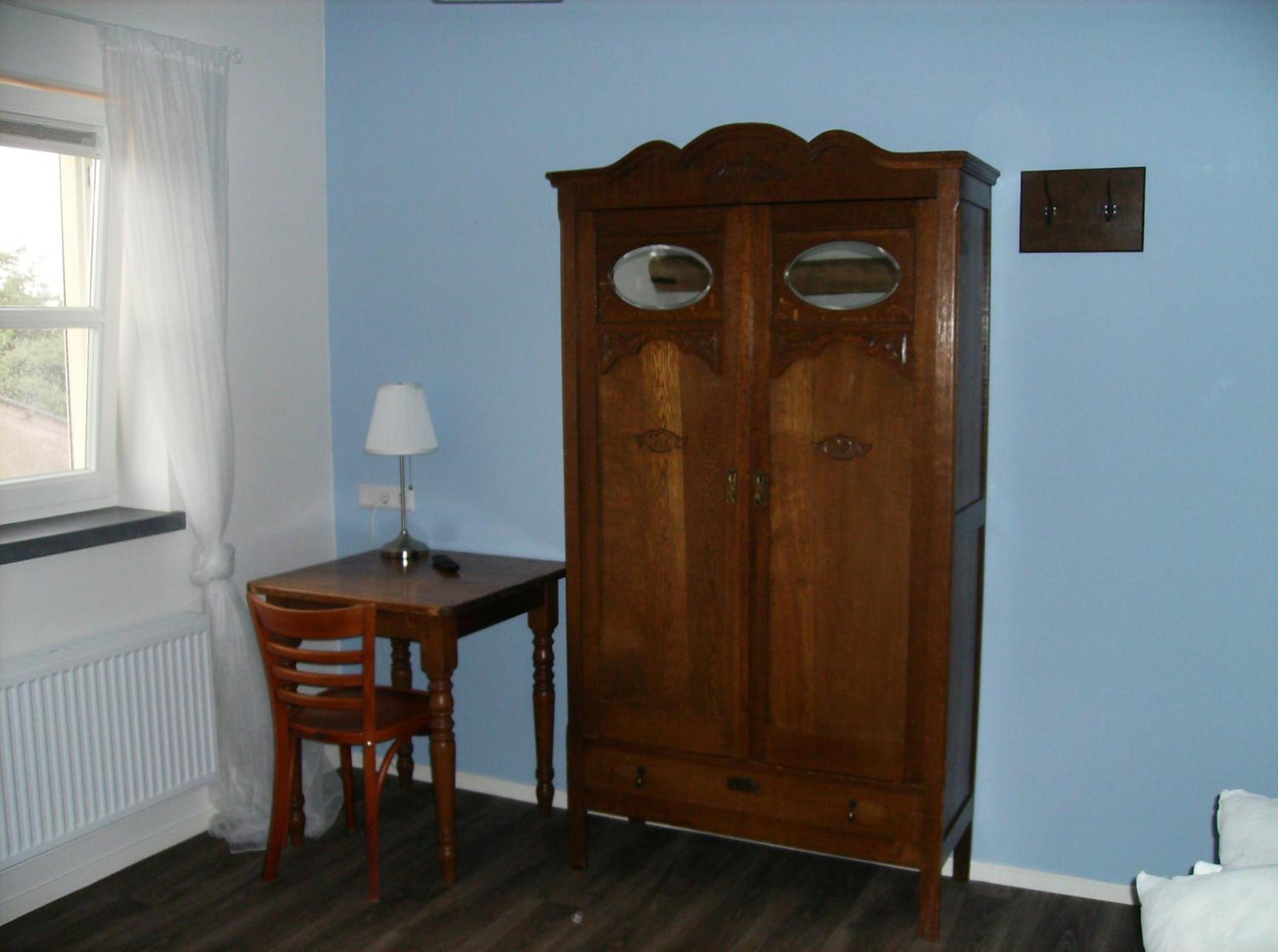 Deluxe King Room photo 2