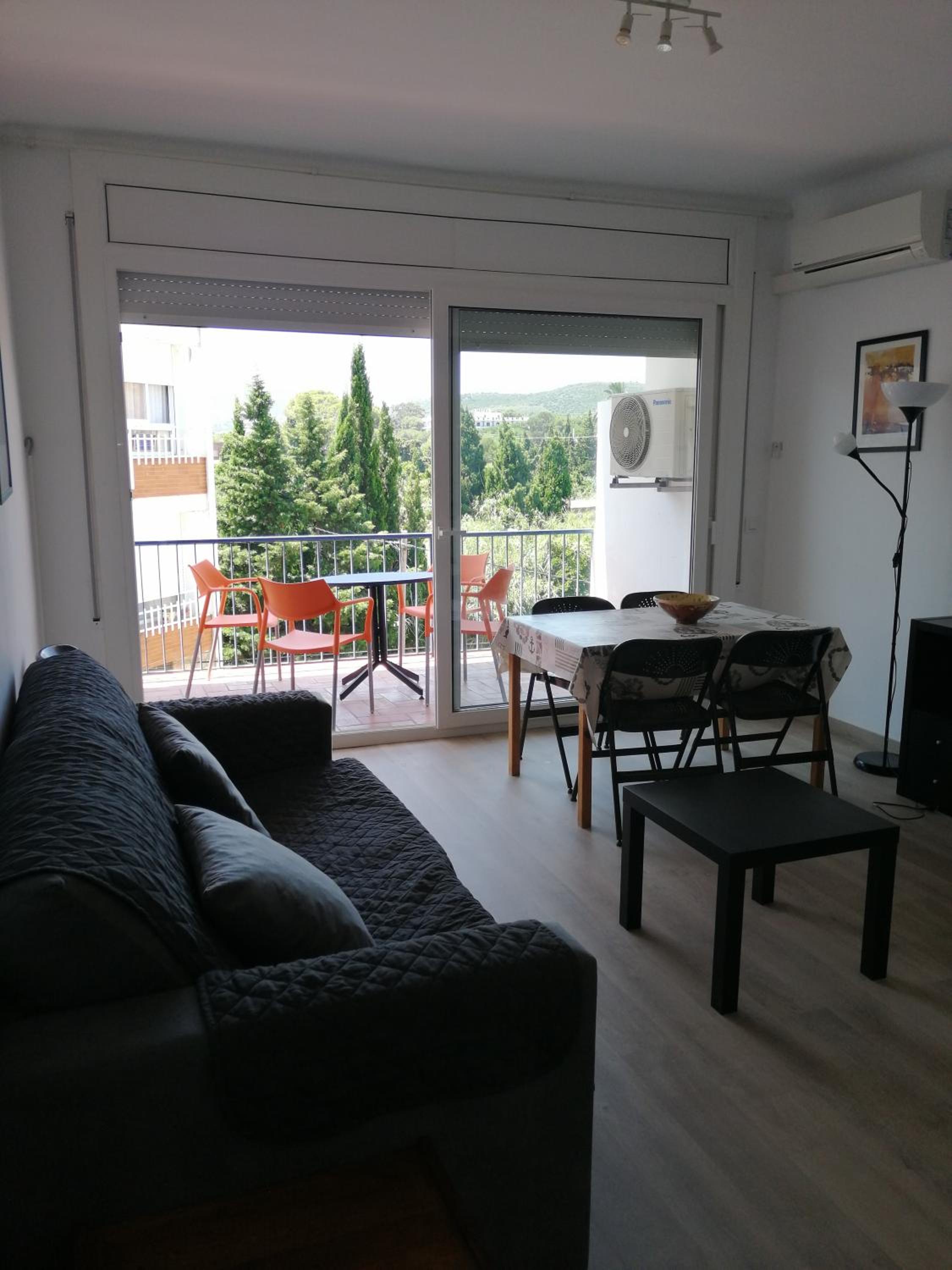 Apartamento con Terraza