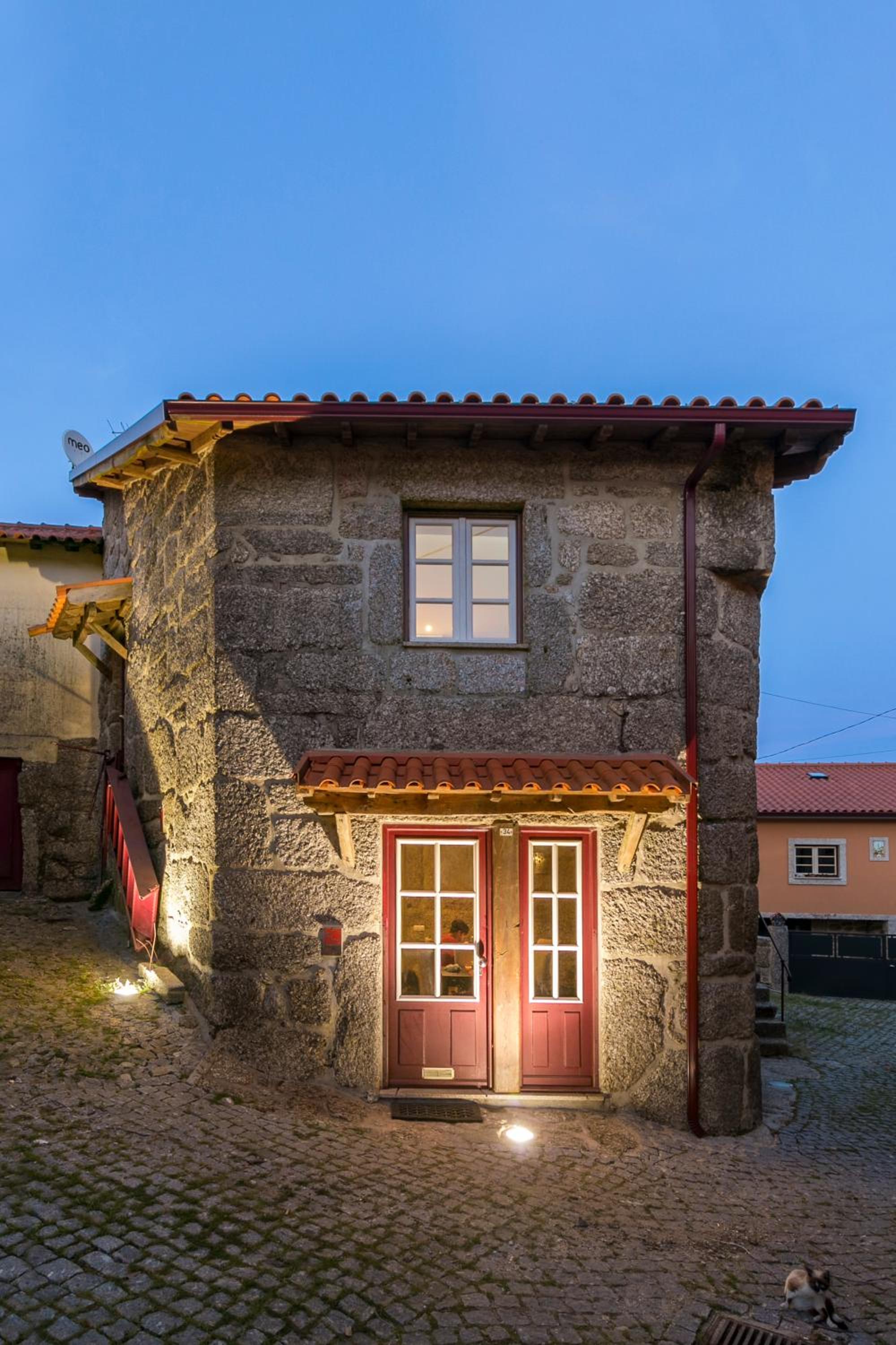Four-Bedroom House - Photo 9