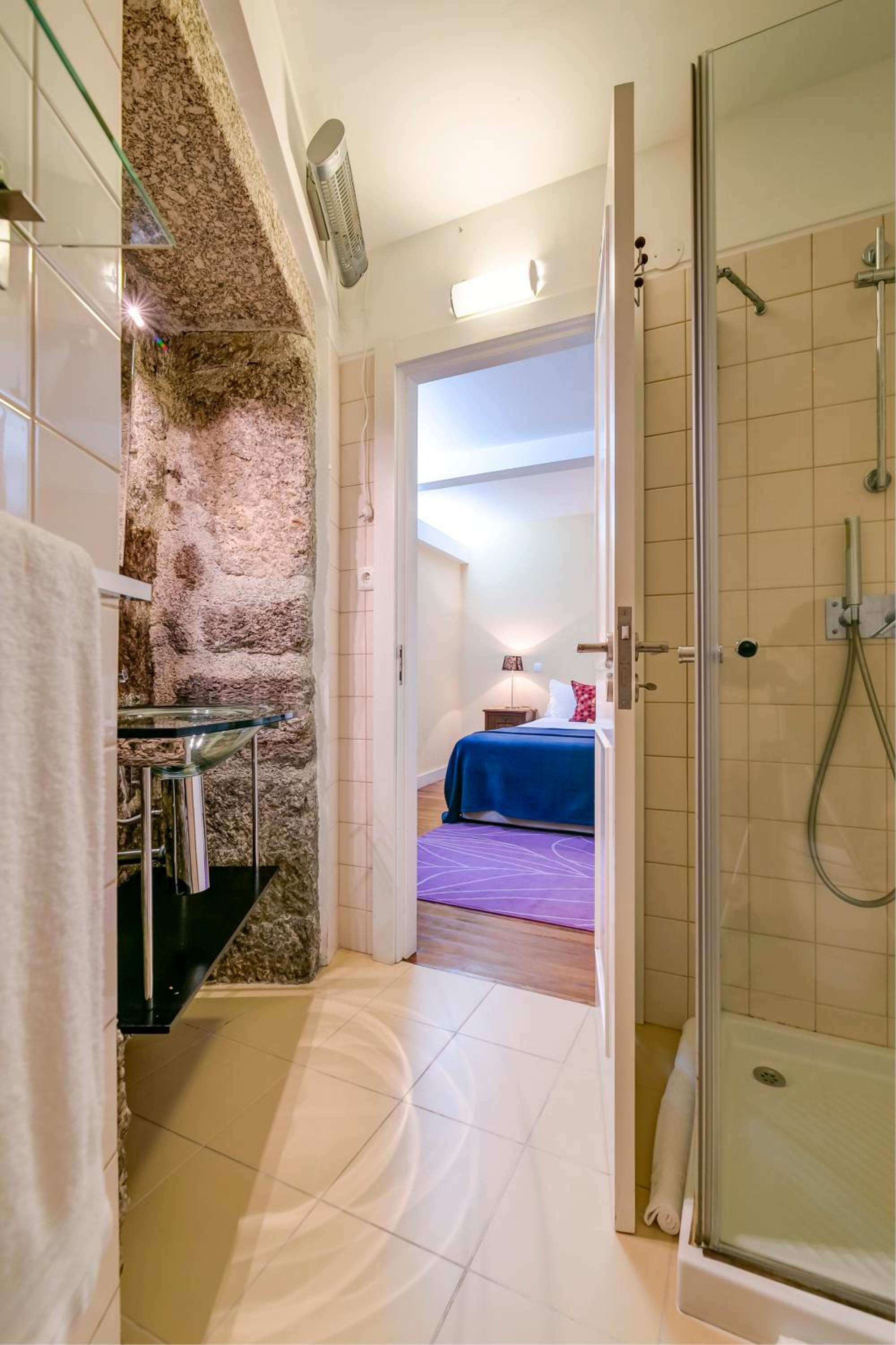 Four-Bedroom House - Photo 29