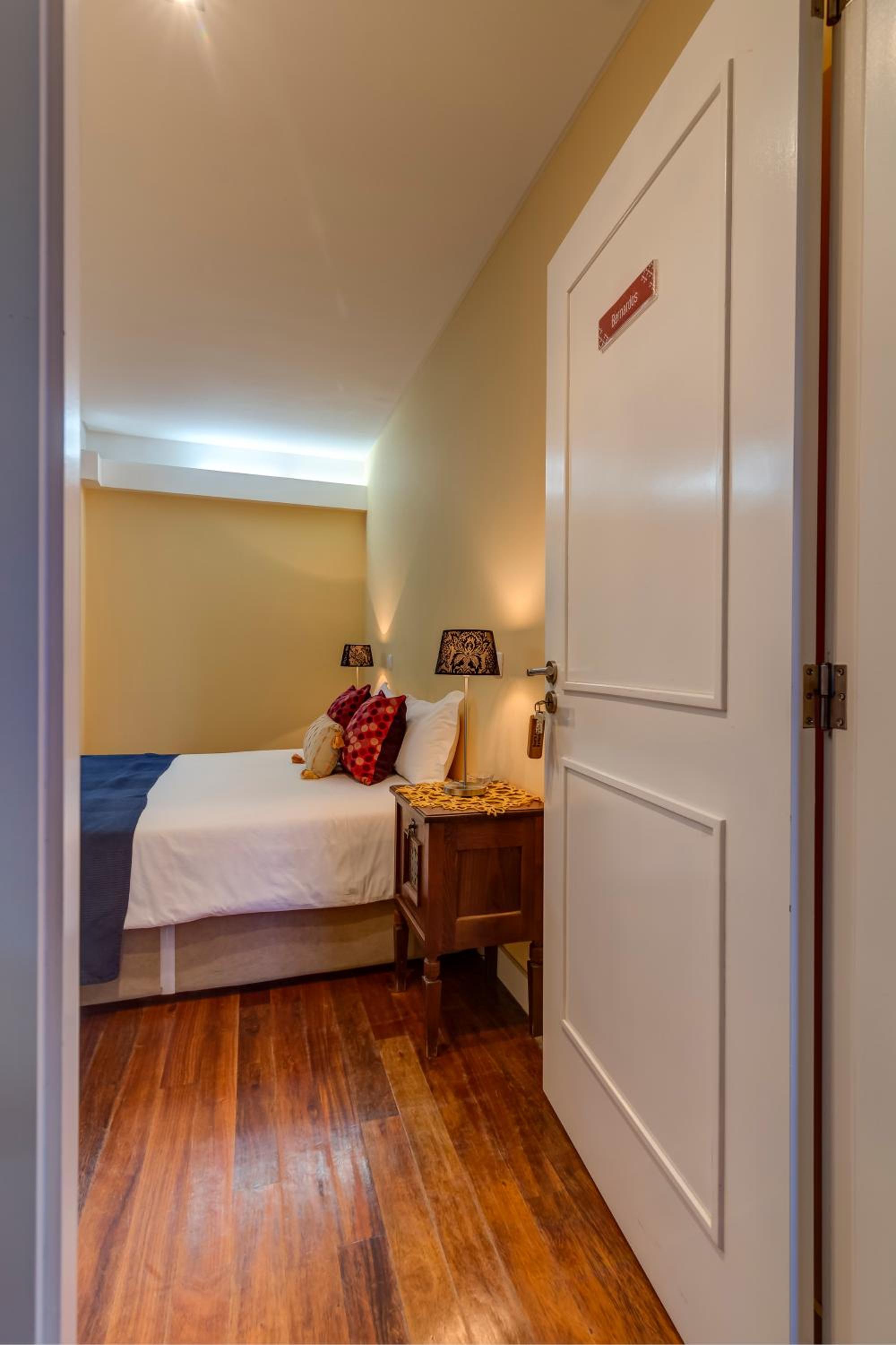 Four-Bedroom House - Photo 19