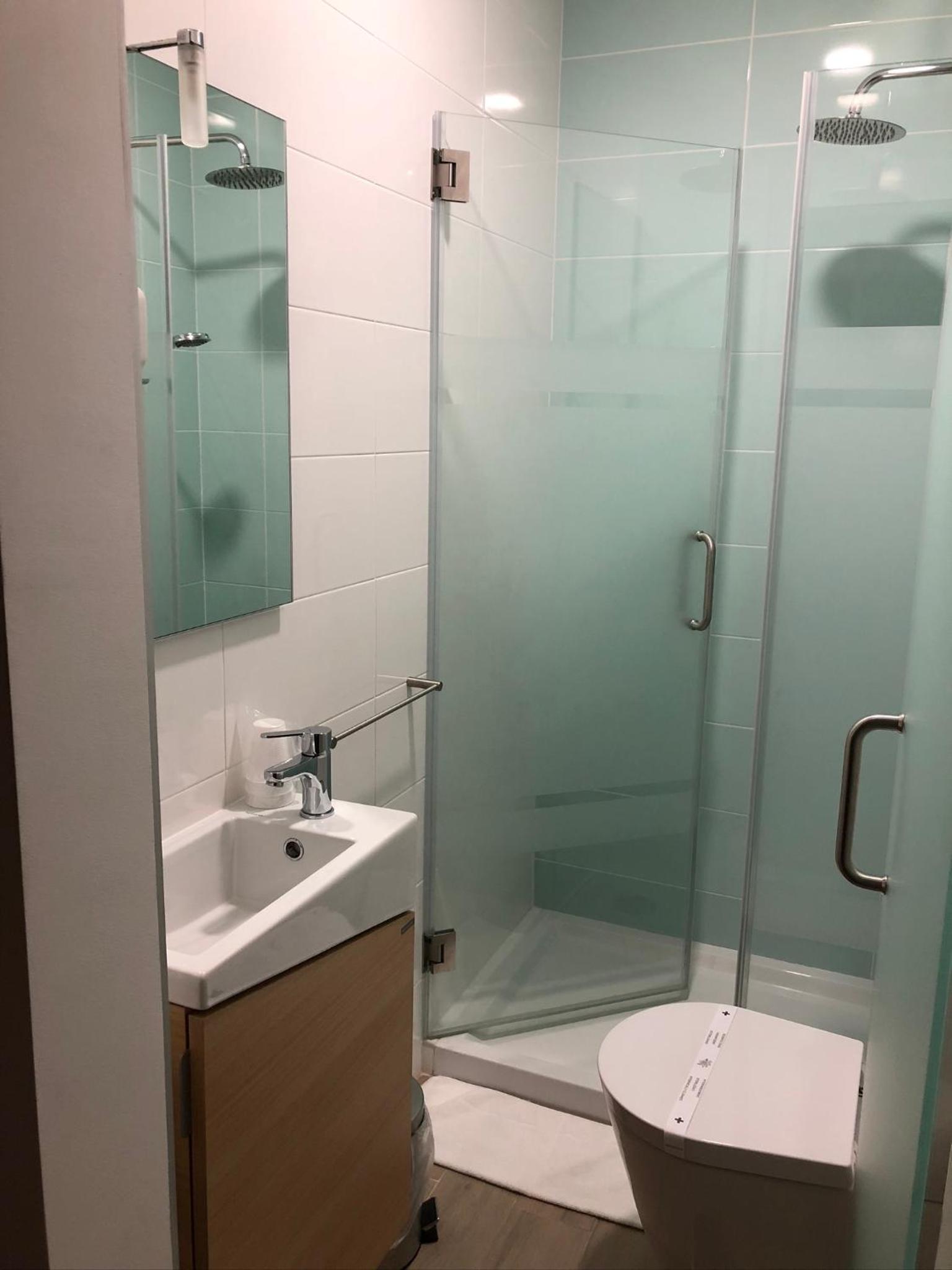 Double or Twin Room - Photo 8