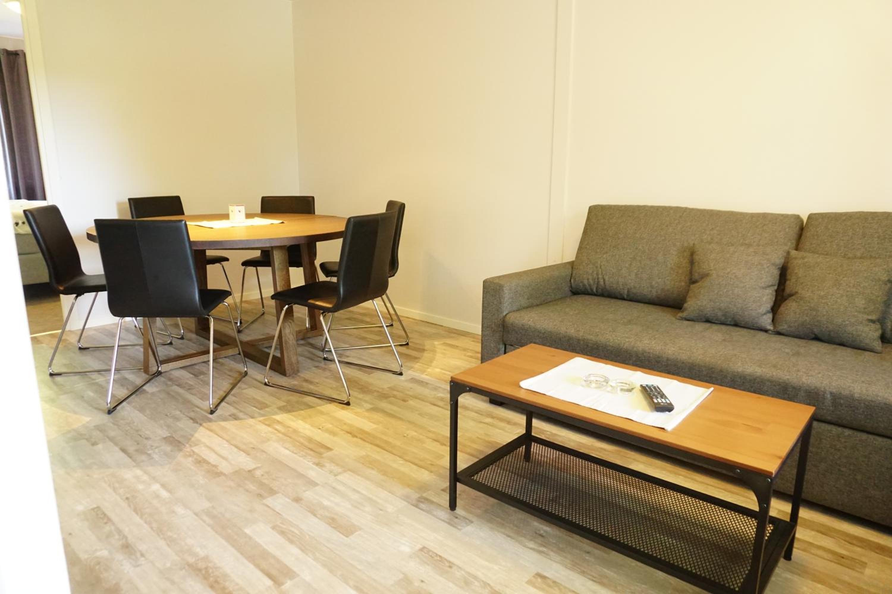 Two-Bedroom Apartment (6 Adults) photo 2