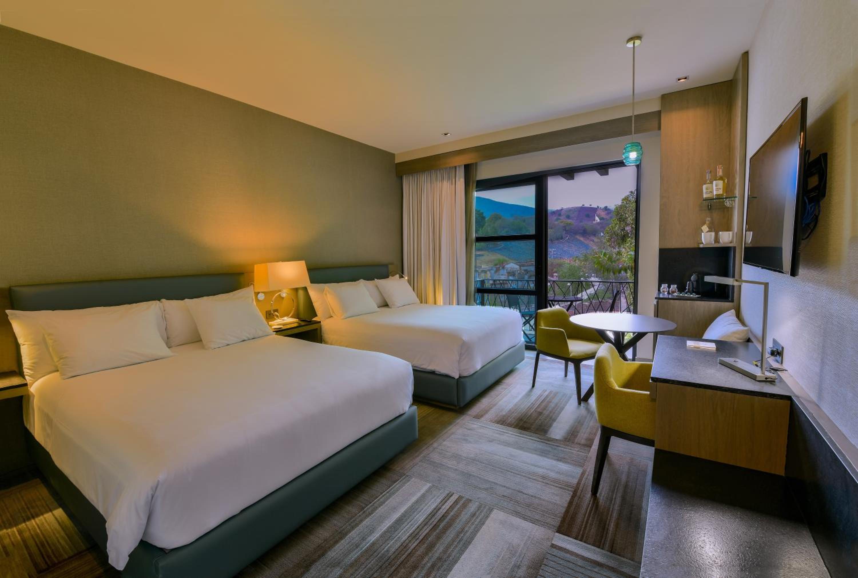 Junior Suite with Garden View - Photo 1