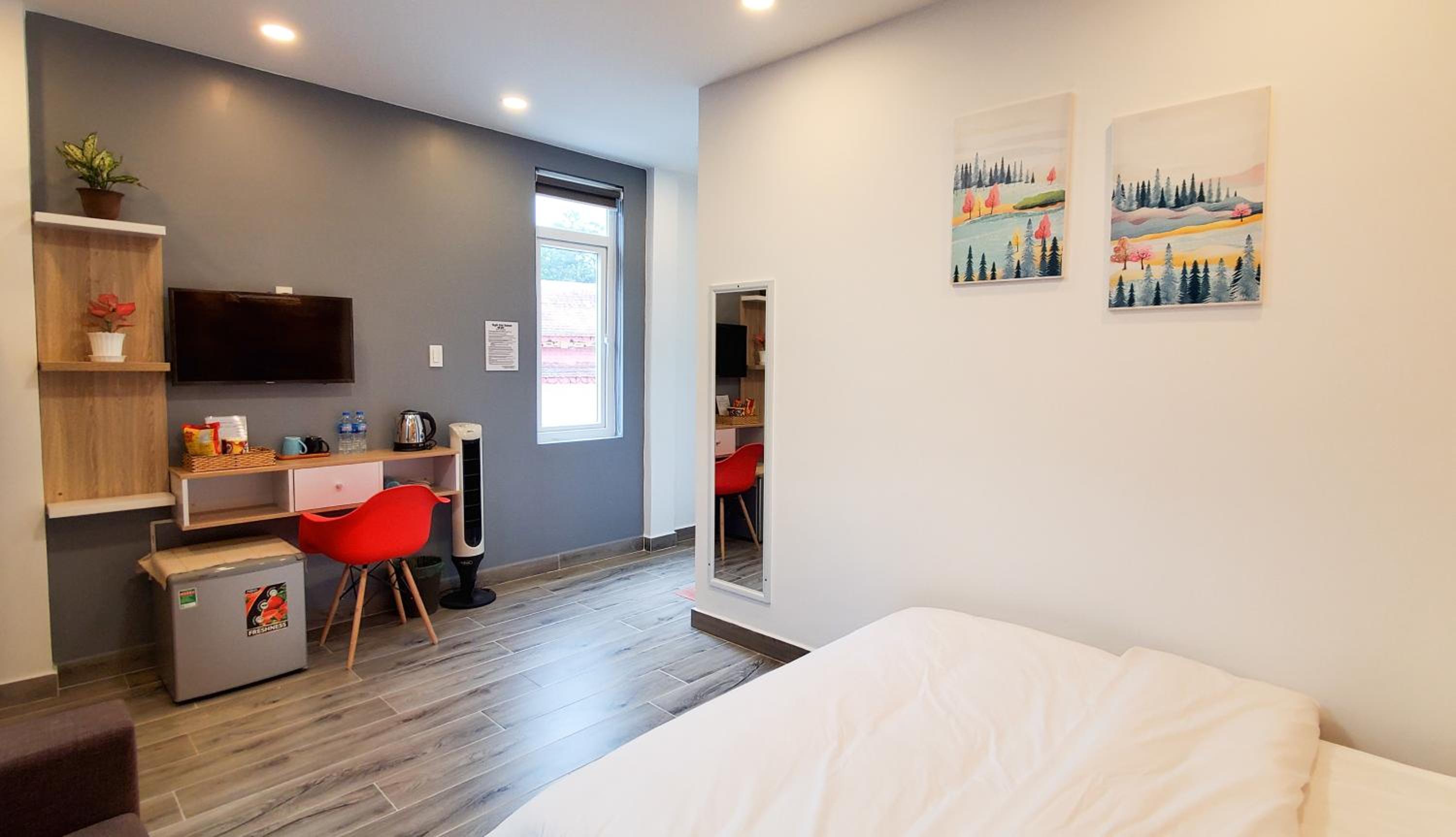 Large Double Room