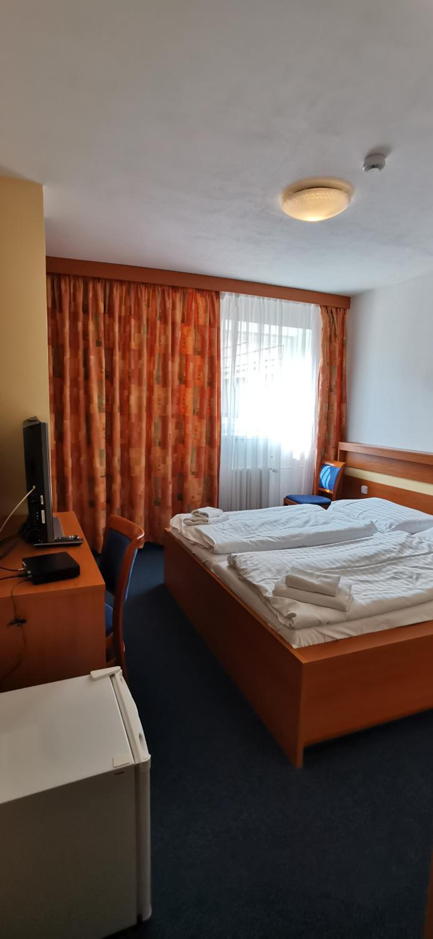 Quadruple Room - Photo 4