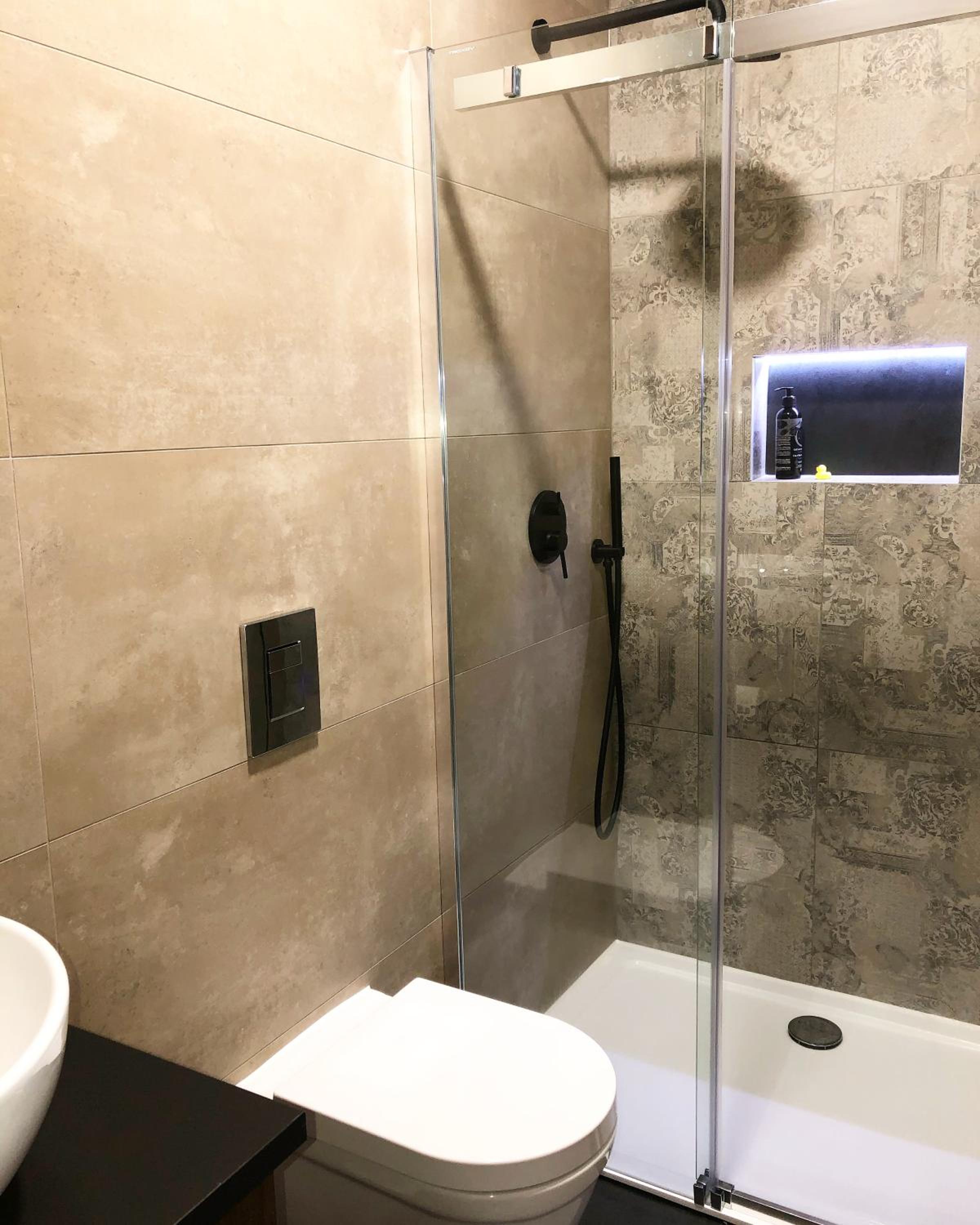 One-Bedroom Apartment - Photo 44